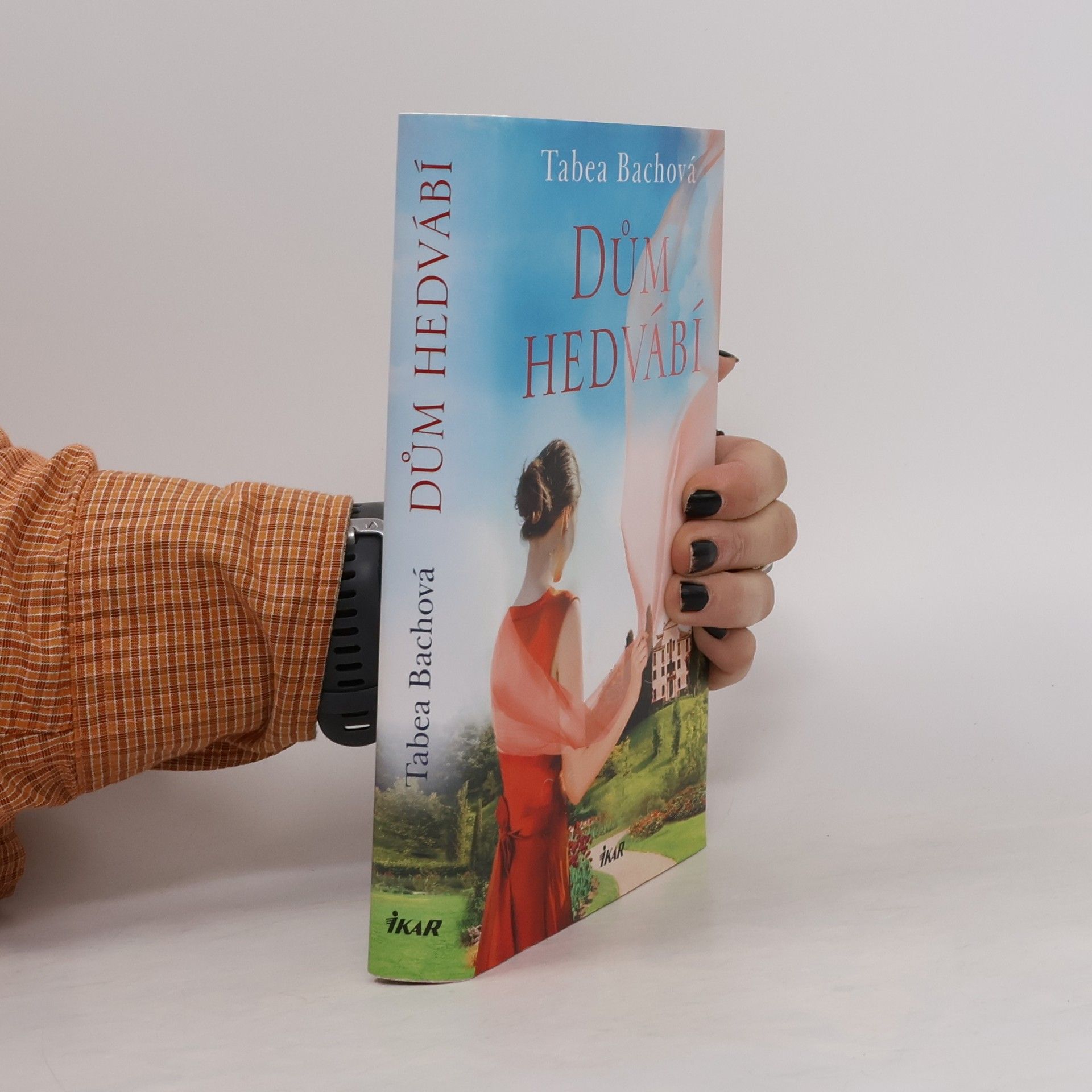 Tabea Bach Dům hedvábí