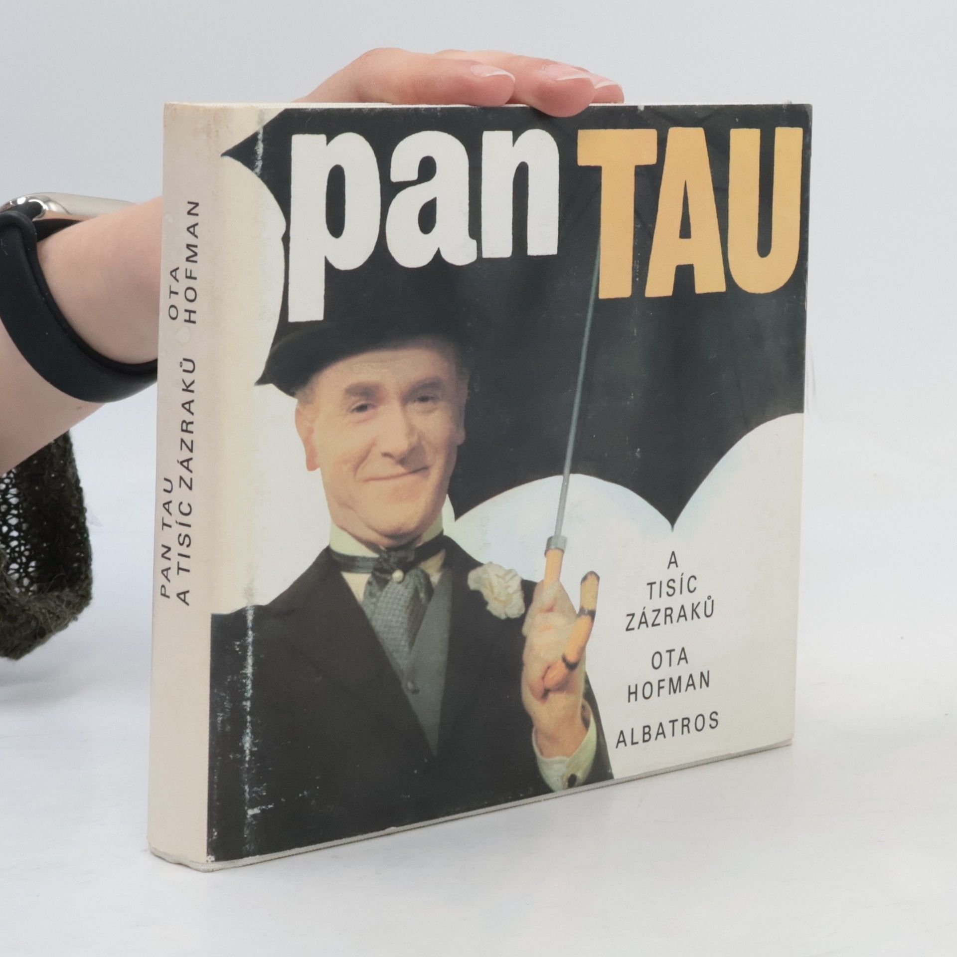 Ota Hofman Pan Tau a tisíc zázraků