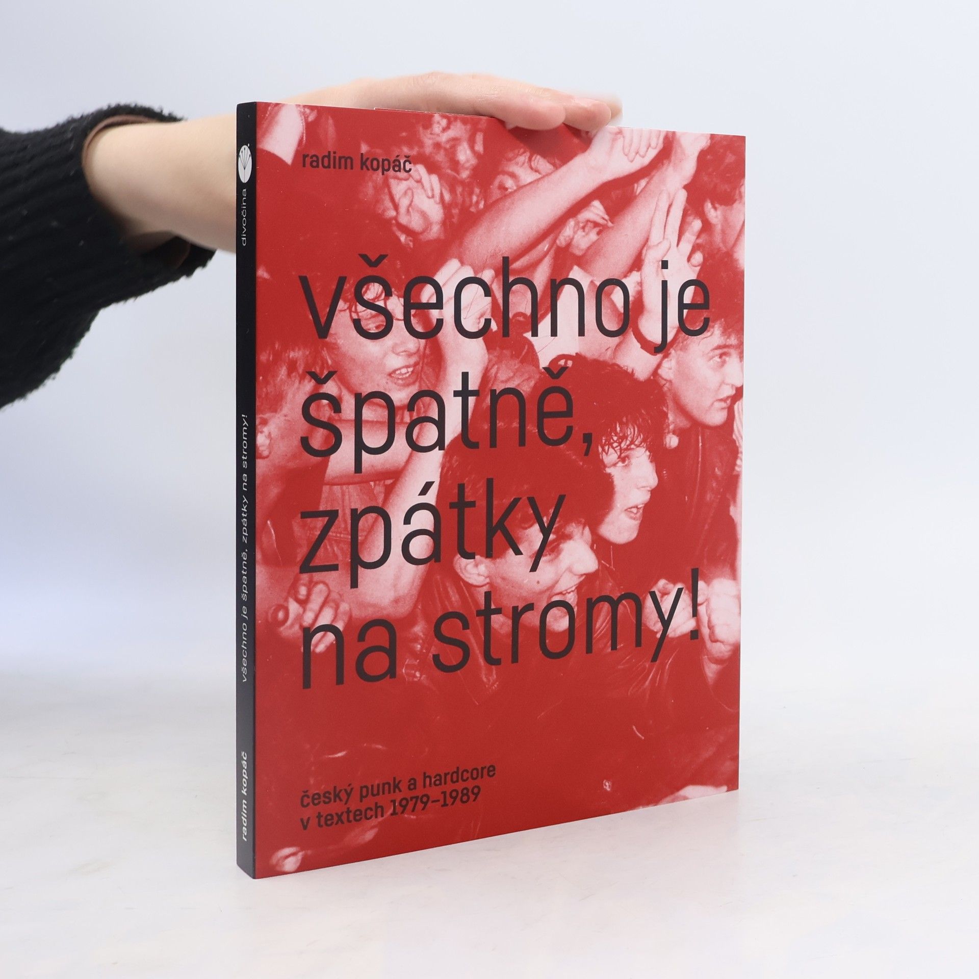Radim Kopáč Všechno je špatně, zpátky na stromy!