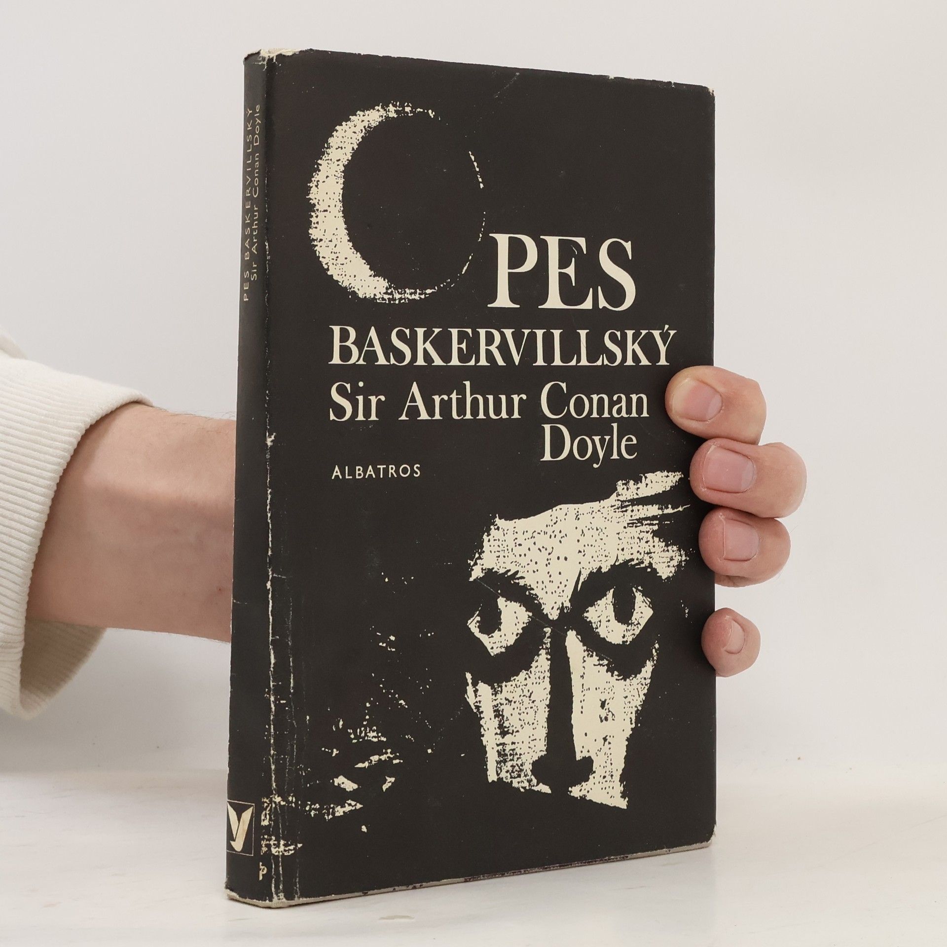 Arthur Conan Doyle Pes Baskervillský