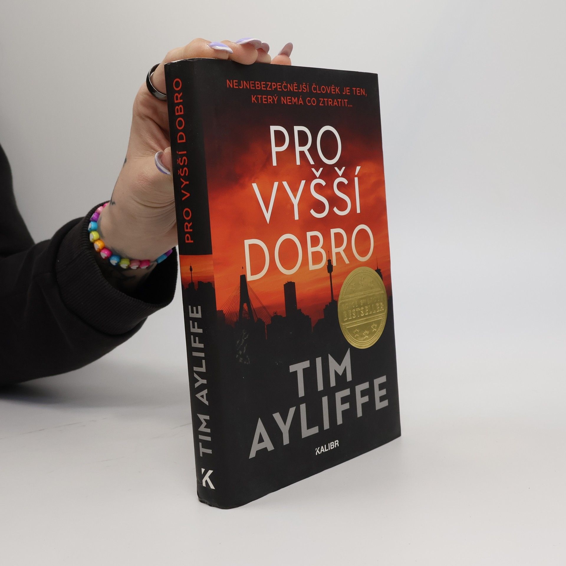 Tim Ayliffe Pro vyšší dobro