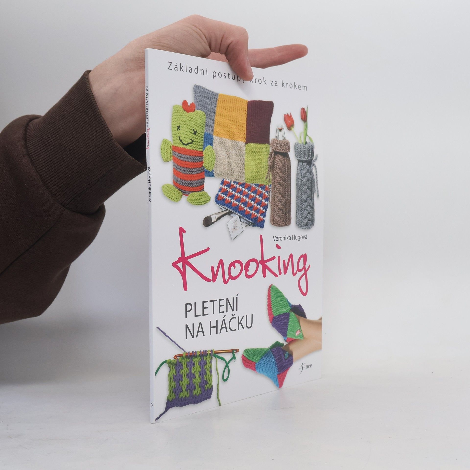 Veronika Hug Knooking: pletení na háčku