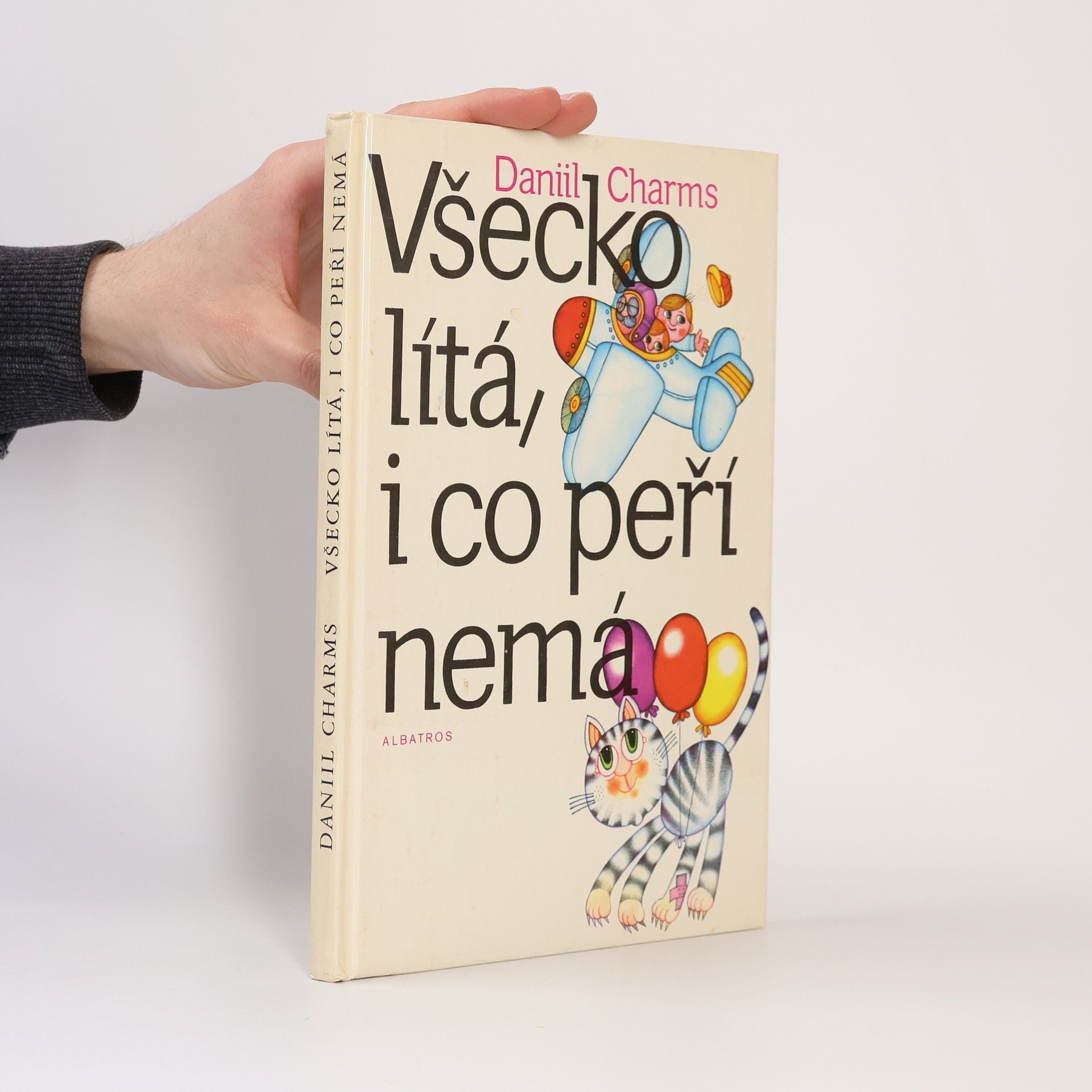 Všecko lítá, i co peří nemá