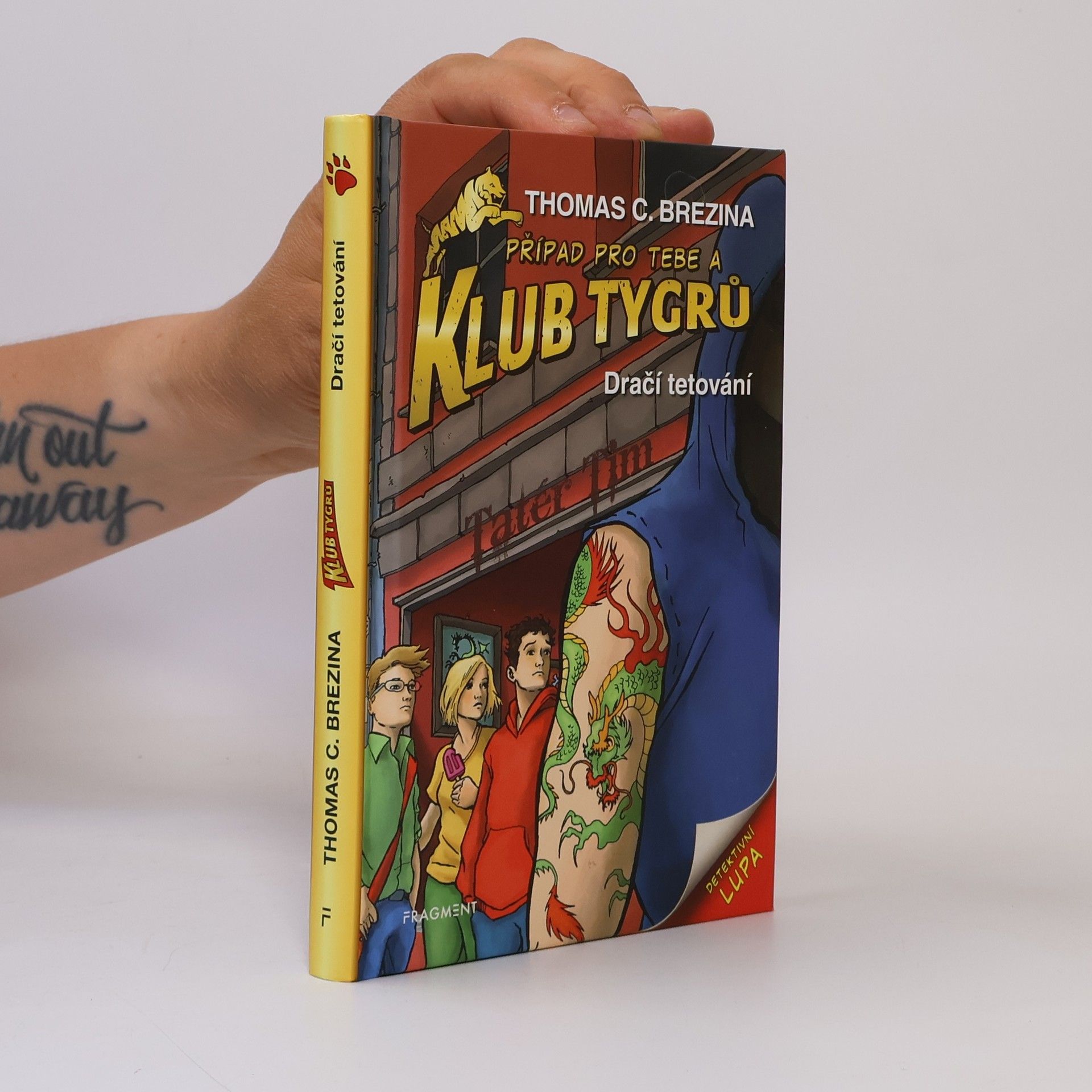 Klub tygrů: Dračí tetování