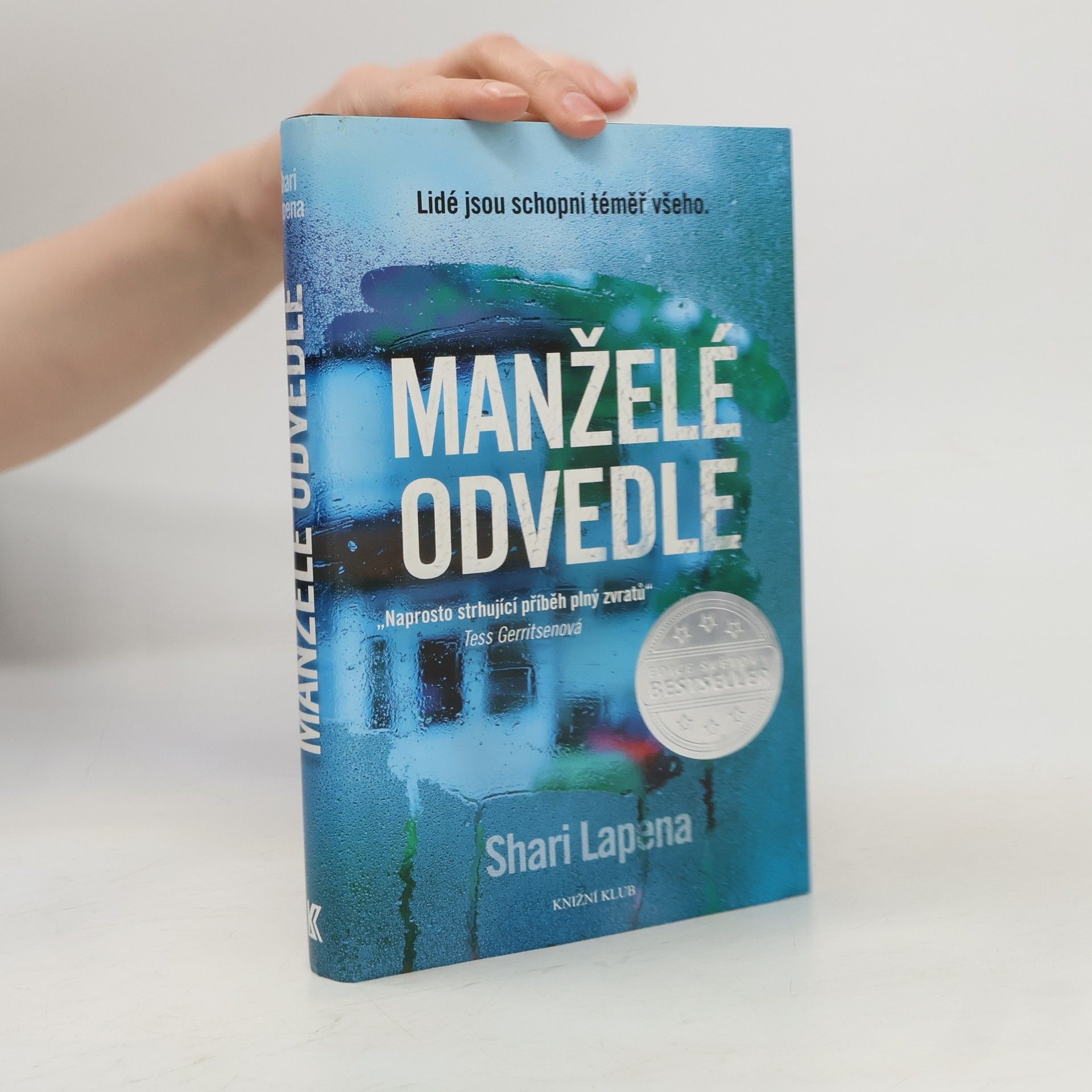 Shari Lapena Manželé odvedle