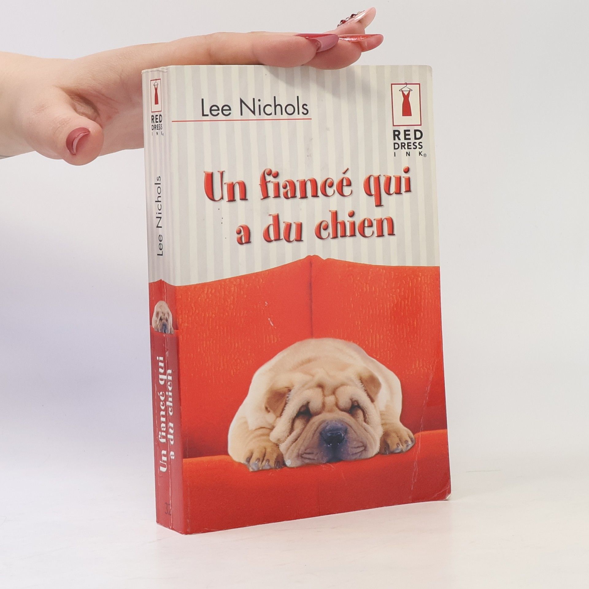 Lee Nichols Un fiancé qui a du chien