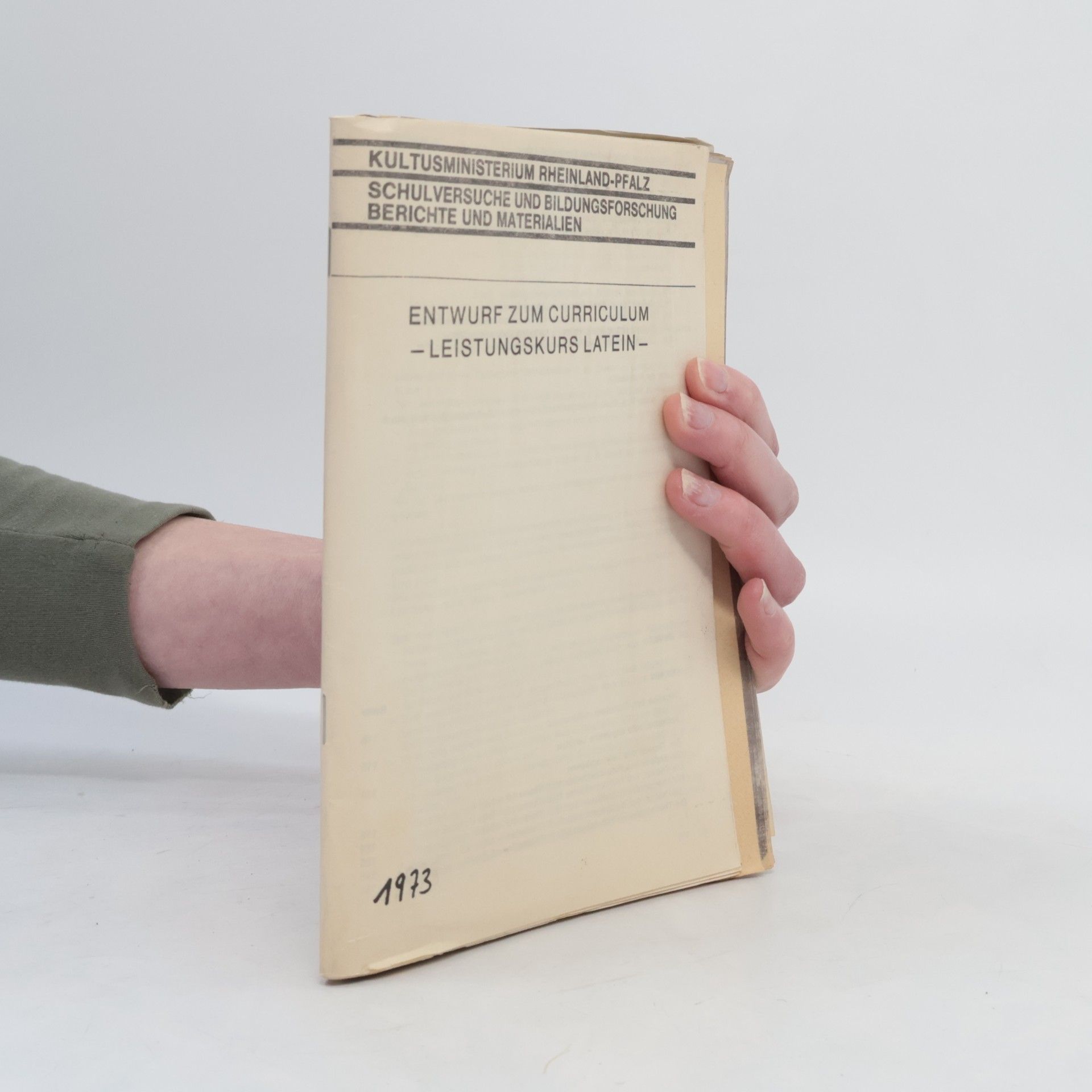 Autorenkollektiv Entwurf zum Curriculum