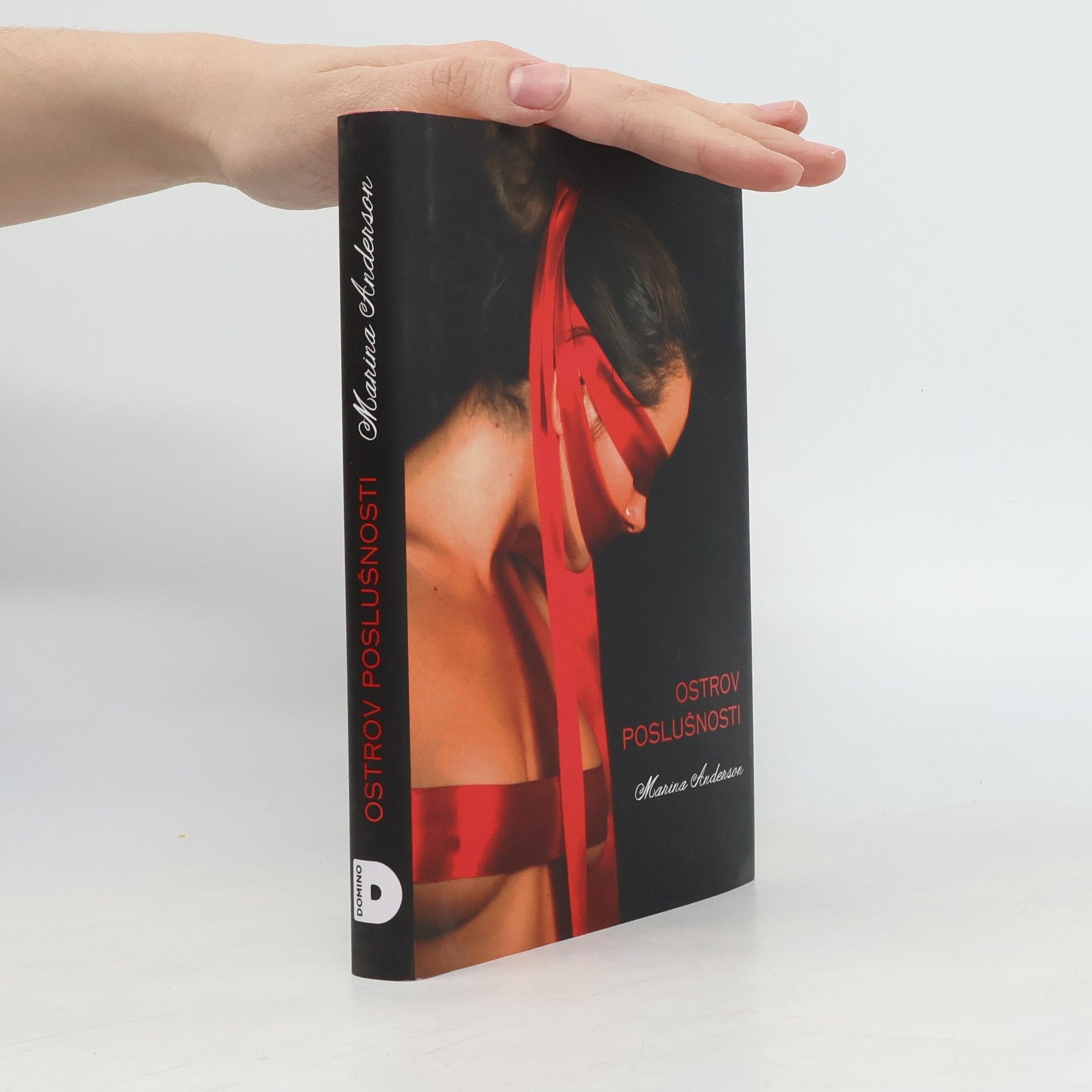 Marina Anderson Ostrov poslušnosti