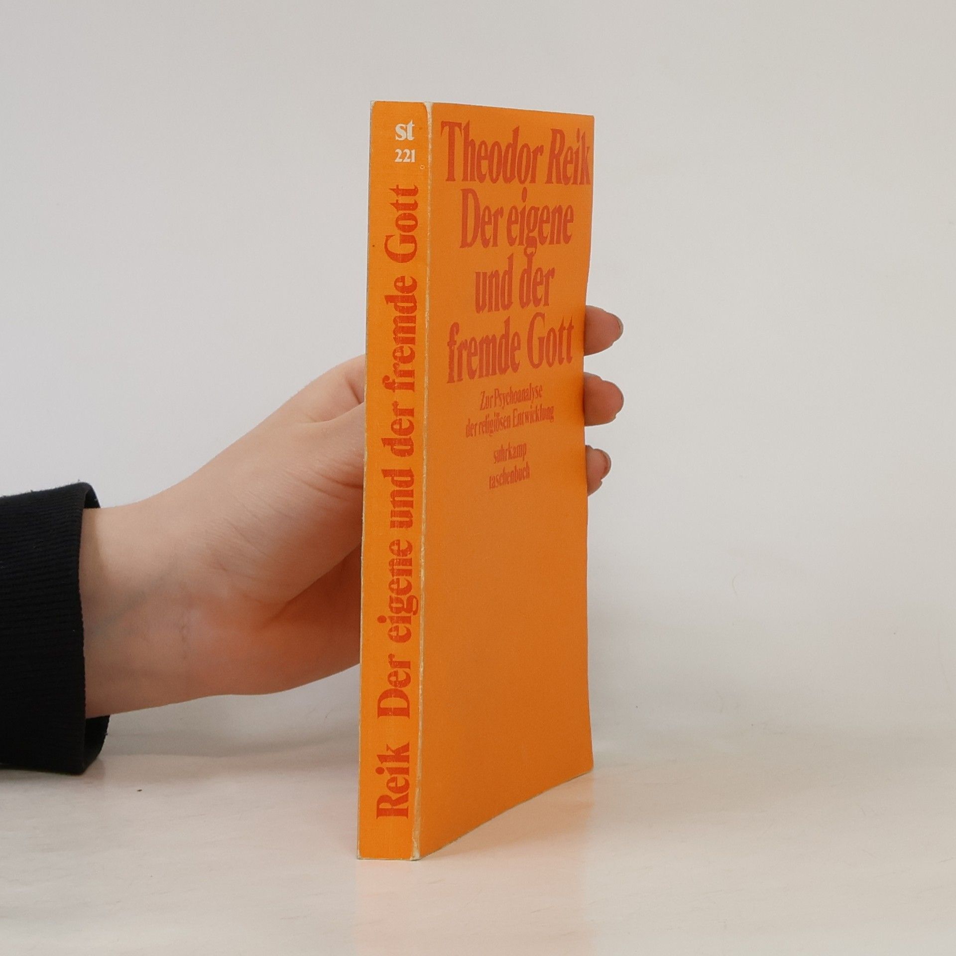 Der eigene und der fremde Gott