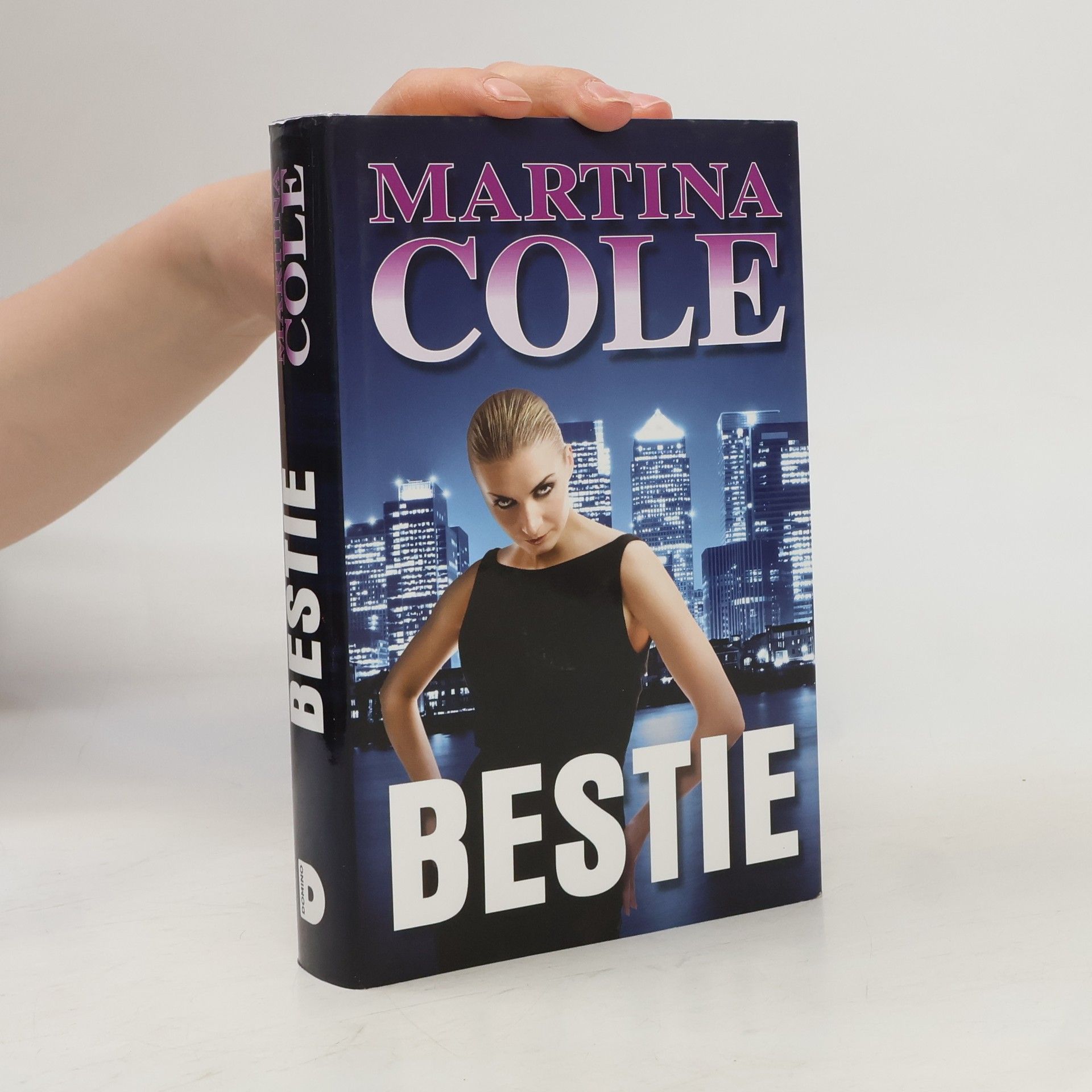 Martina Cole Bestie