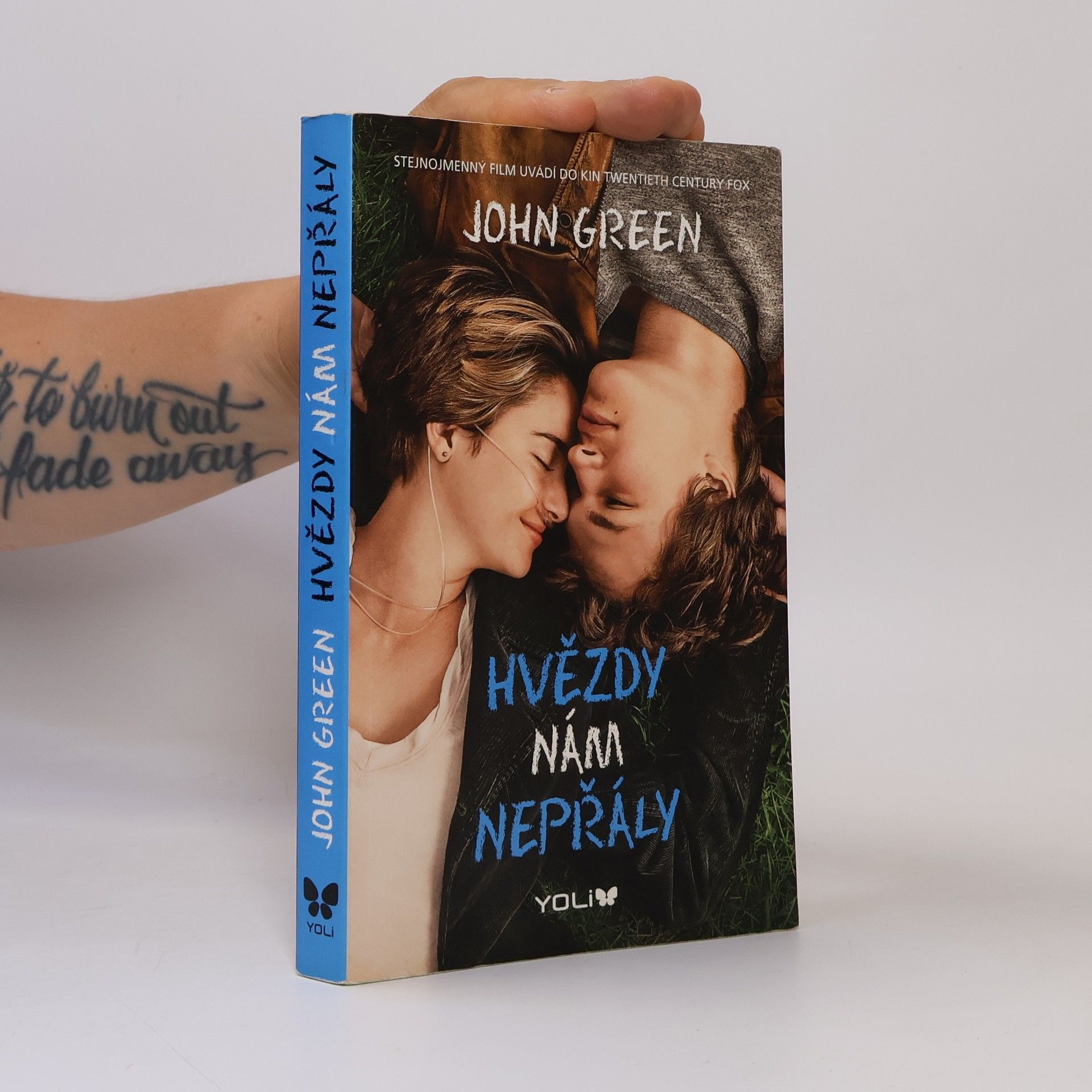 John Green Hvězdy nám nepřály