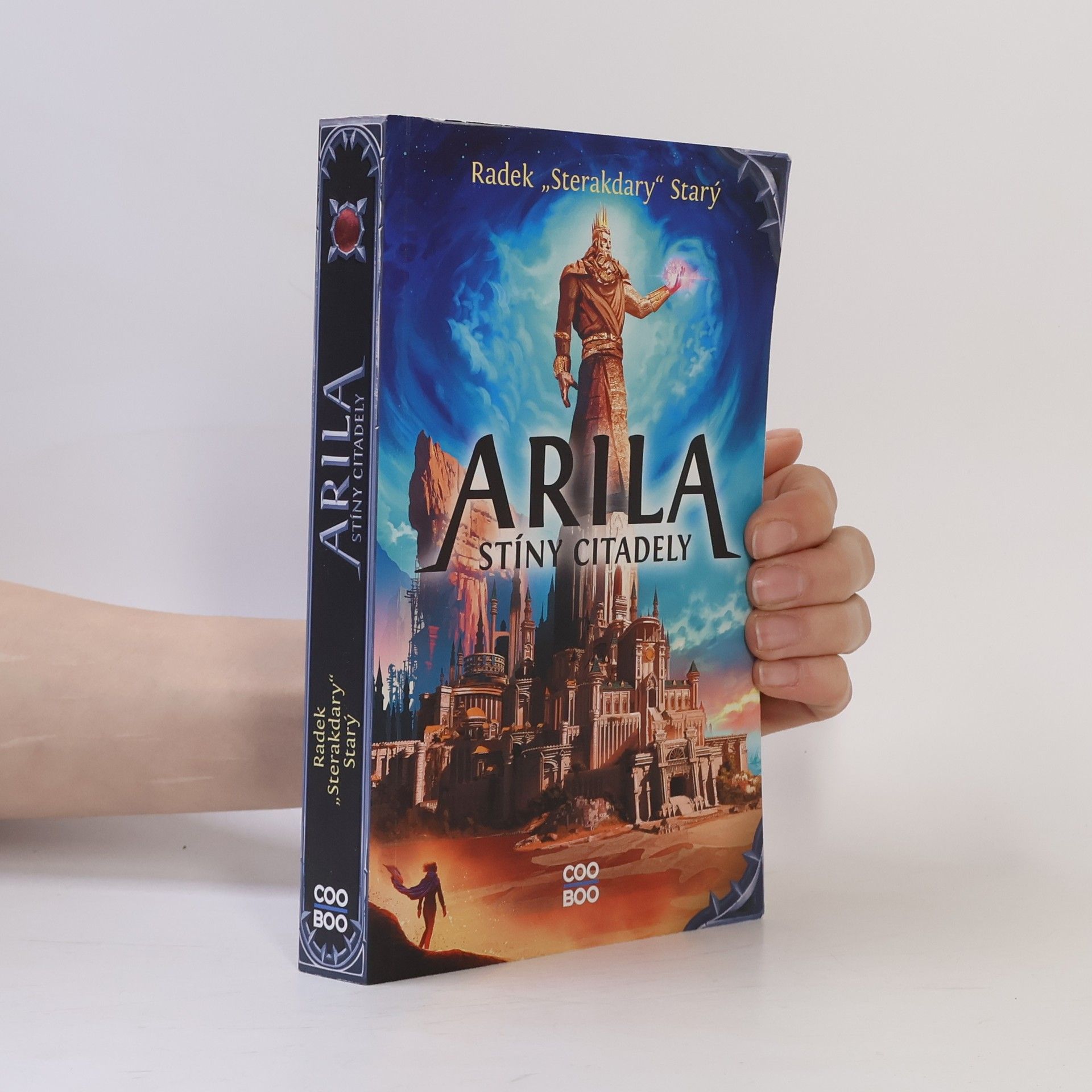 Radek Starý Arila. Stíny citadely