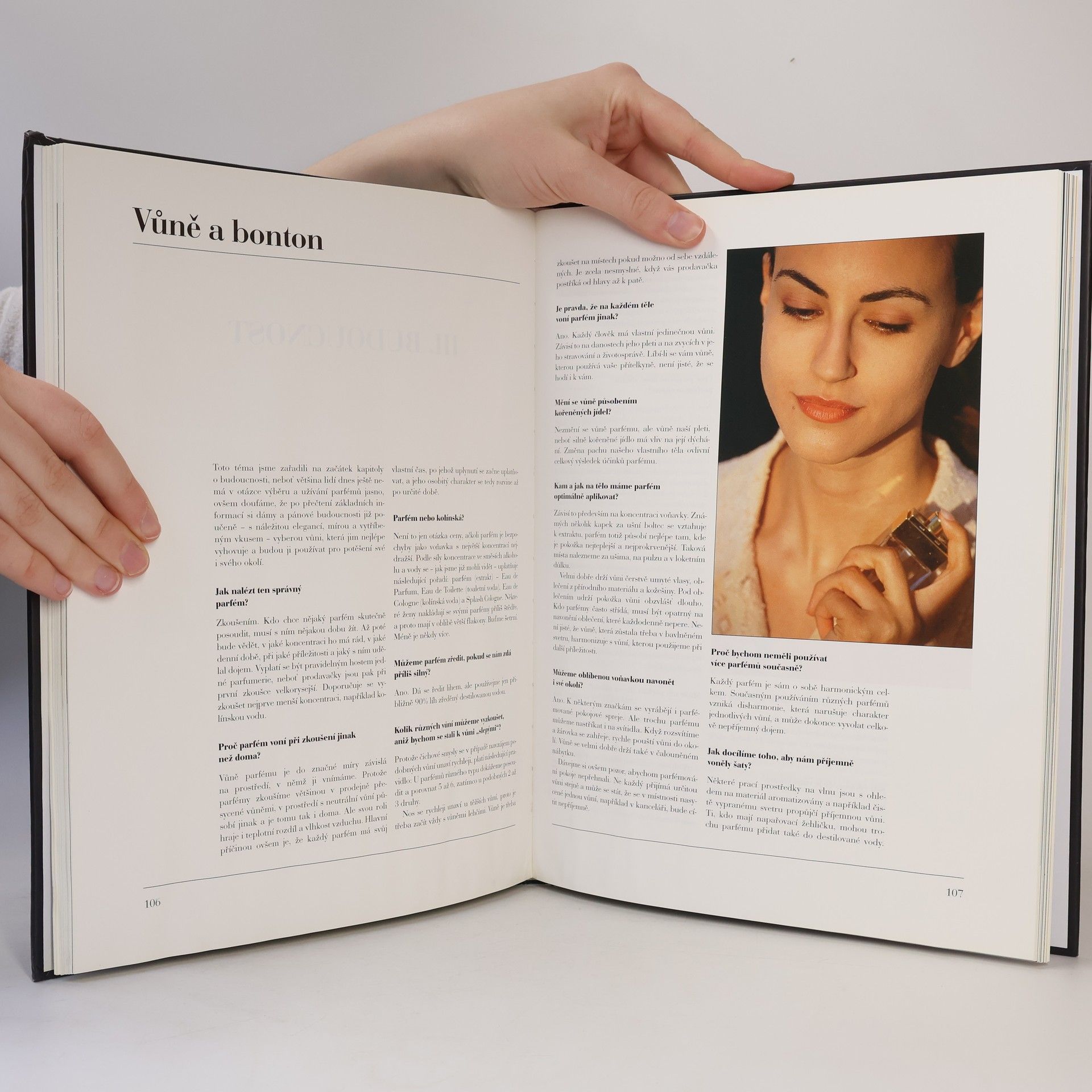 Various authors Parfémy století : svět vůní, flakonů a značek