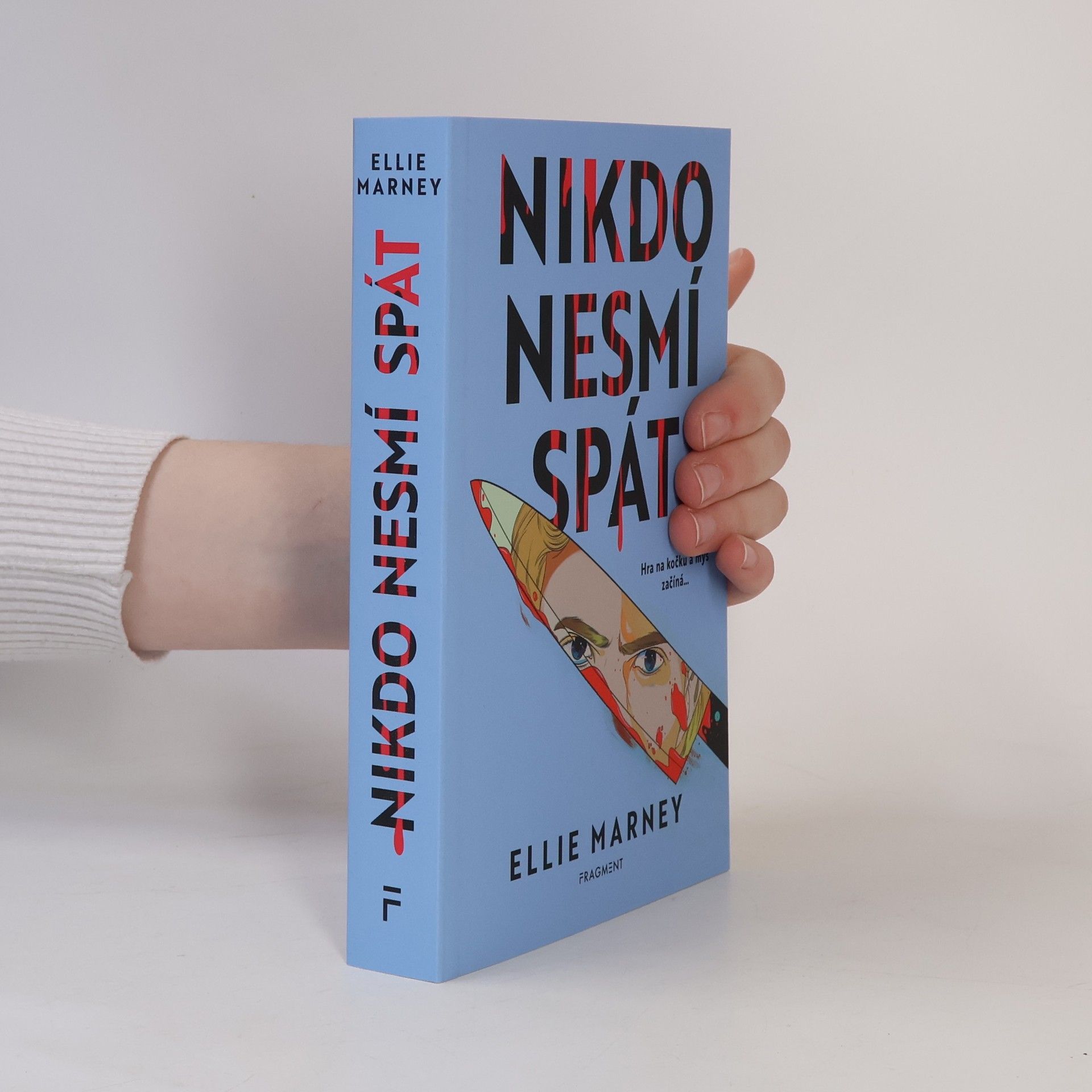 Ellie Marney Nikdo nesmí spát