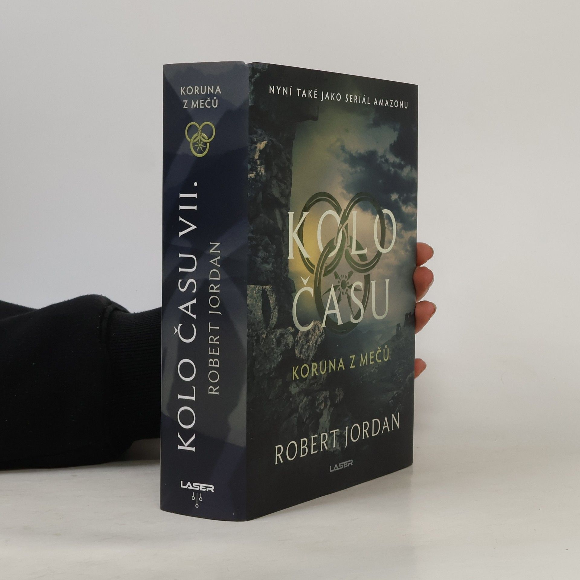 Robert Jordan Kolo času 7. Koruna z mečů