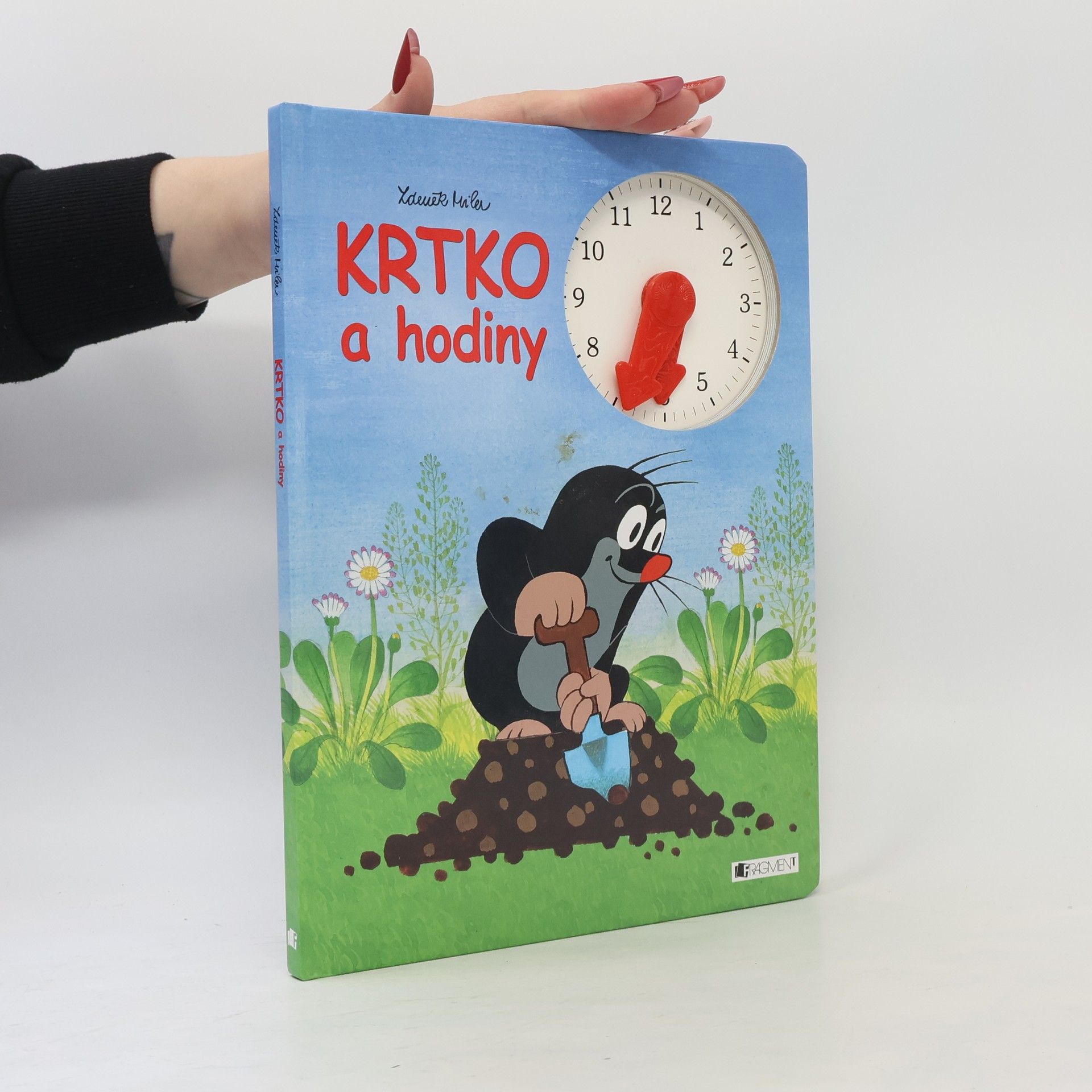 Zdeněk Miler Krtko a hodiny