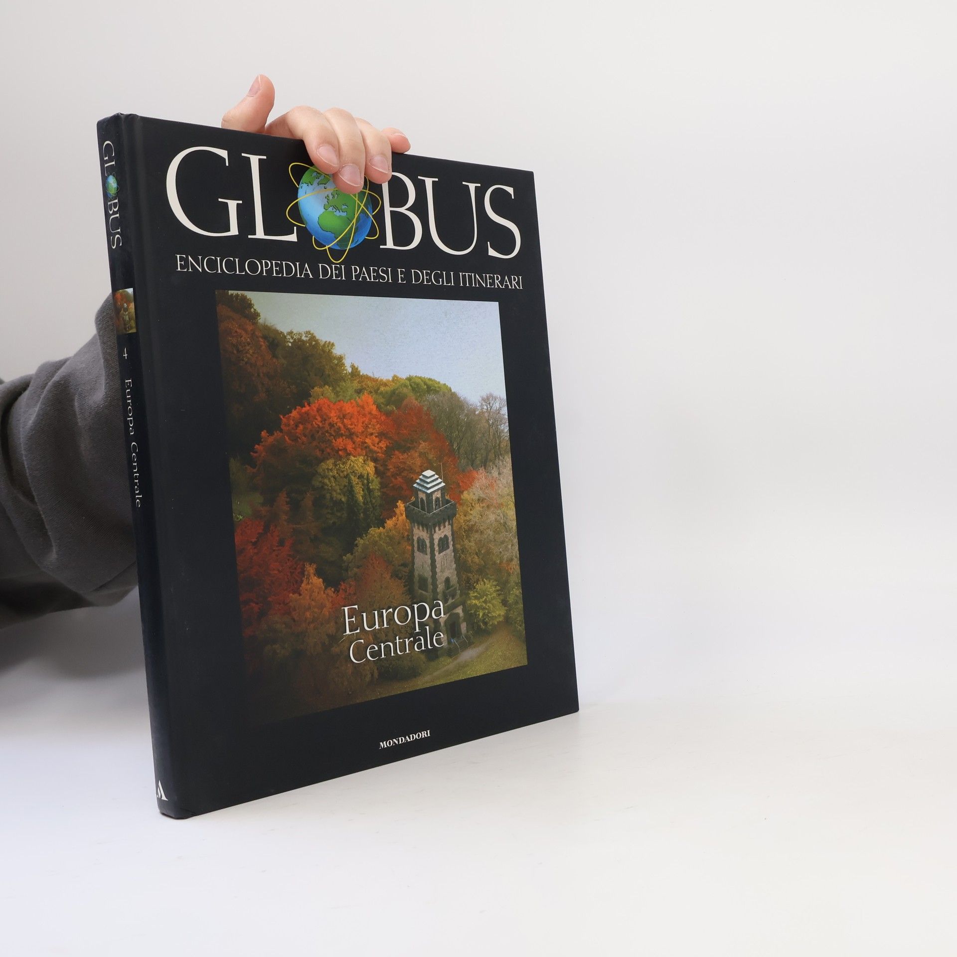 Kolektiv autorů Globus. Europa Centrale