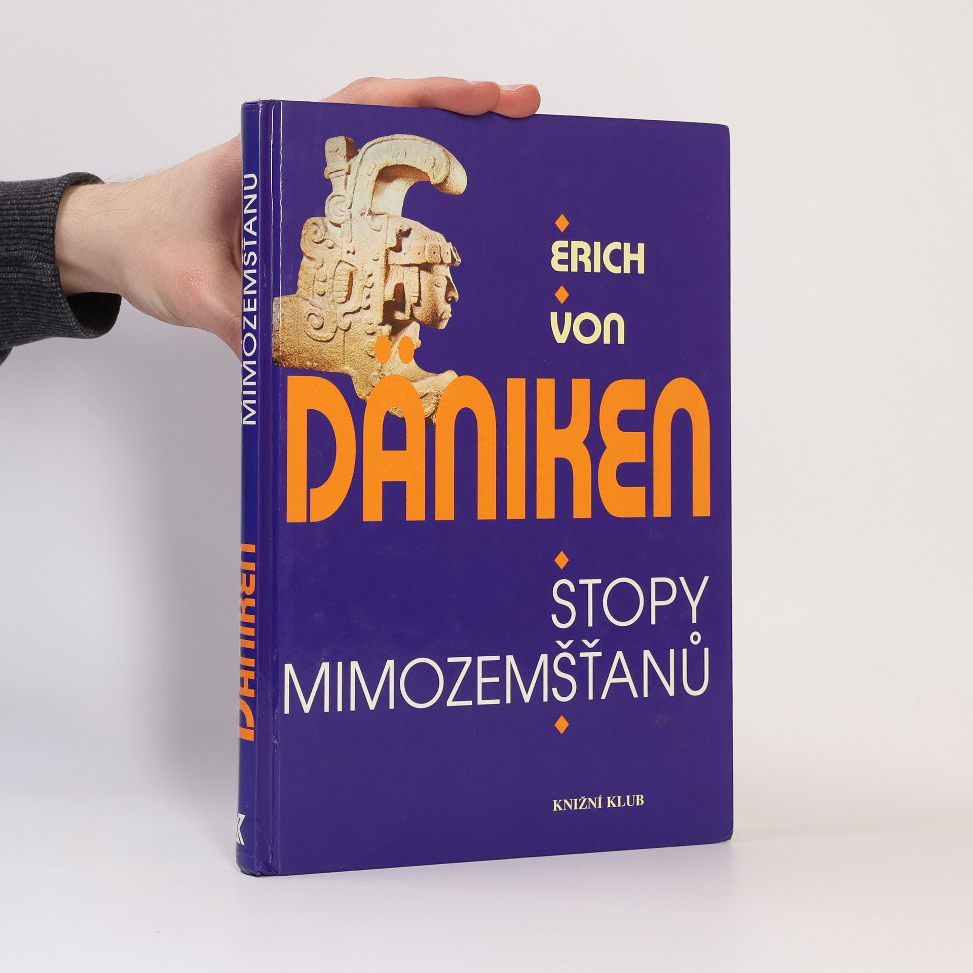 Erich von Däniken Stopy mimozemšťanů