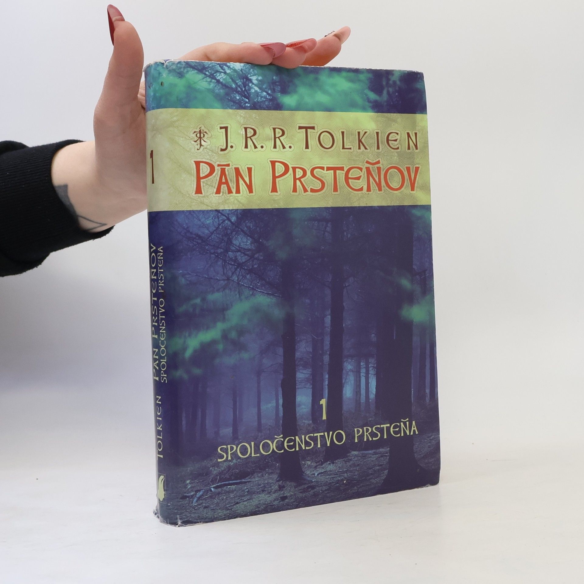 J. R. R. Tolkien Pán prsteňov 1. Spoločenstvo prsteňa