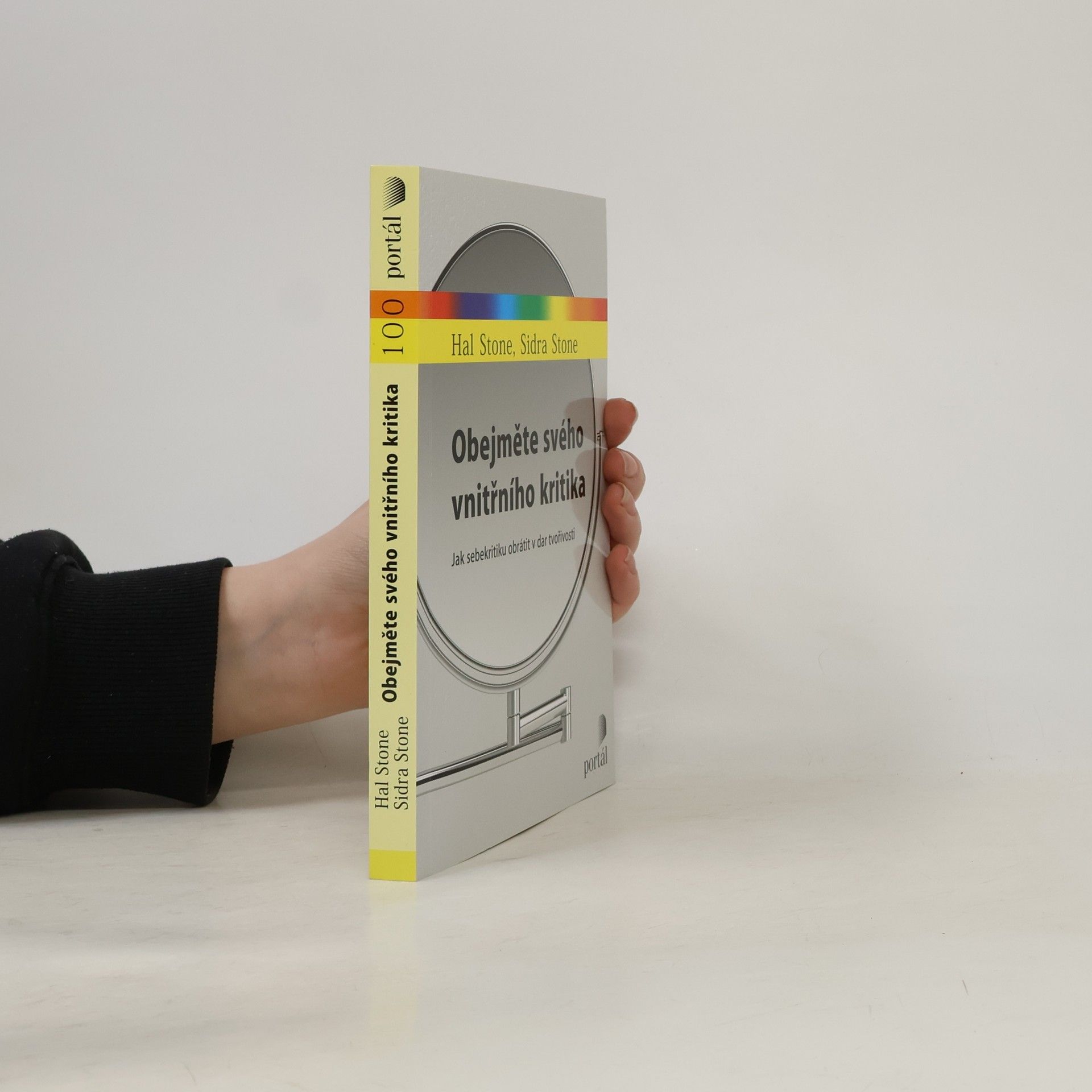 Obejměte svého vnitřního kritika. Jak sebekritiku obrátit v dar tvořivosti