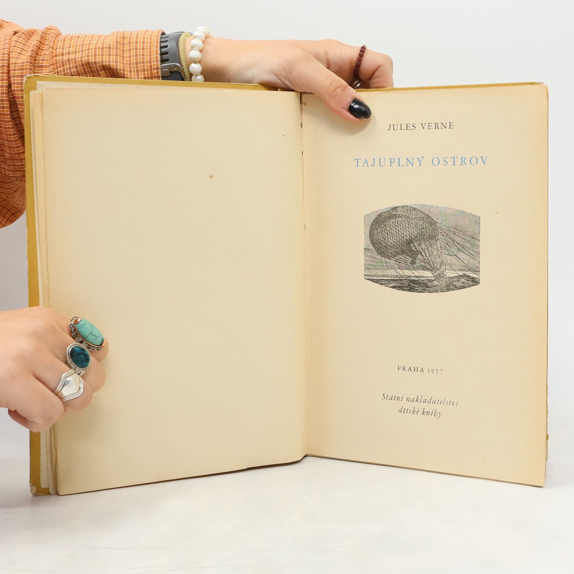 Jules Verne Tajuplný ostrov