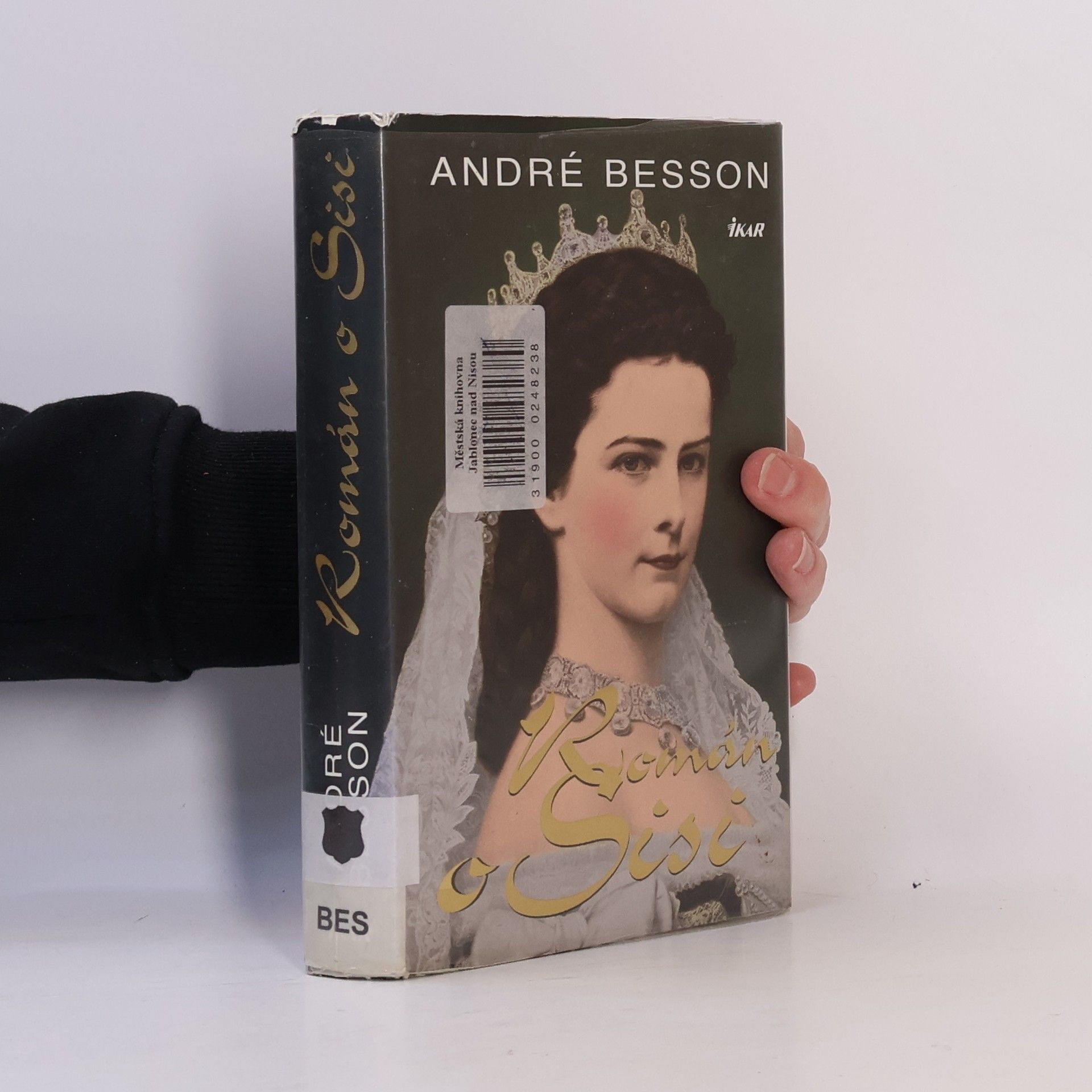 André Besson Román o Sisi