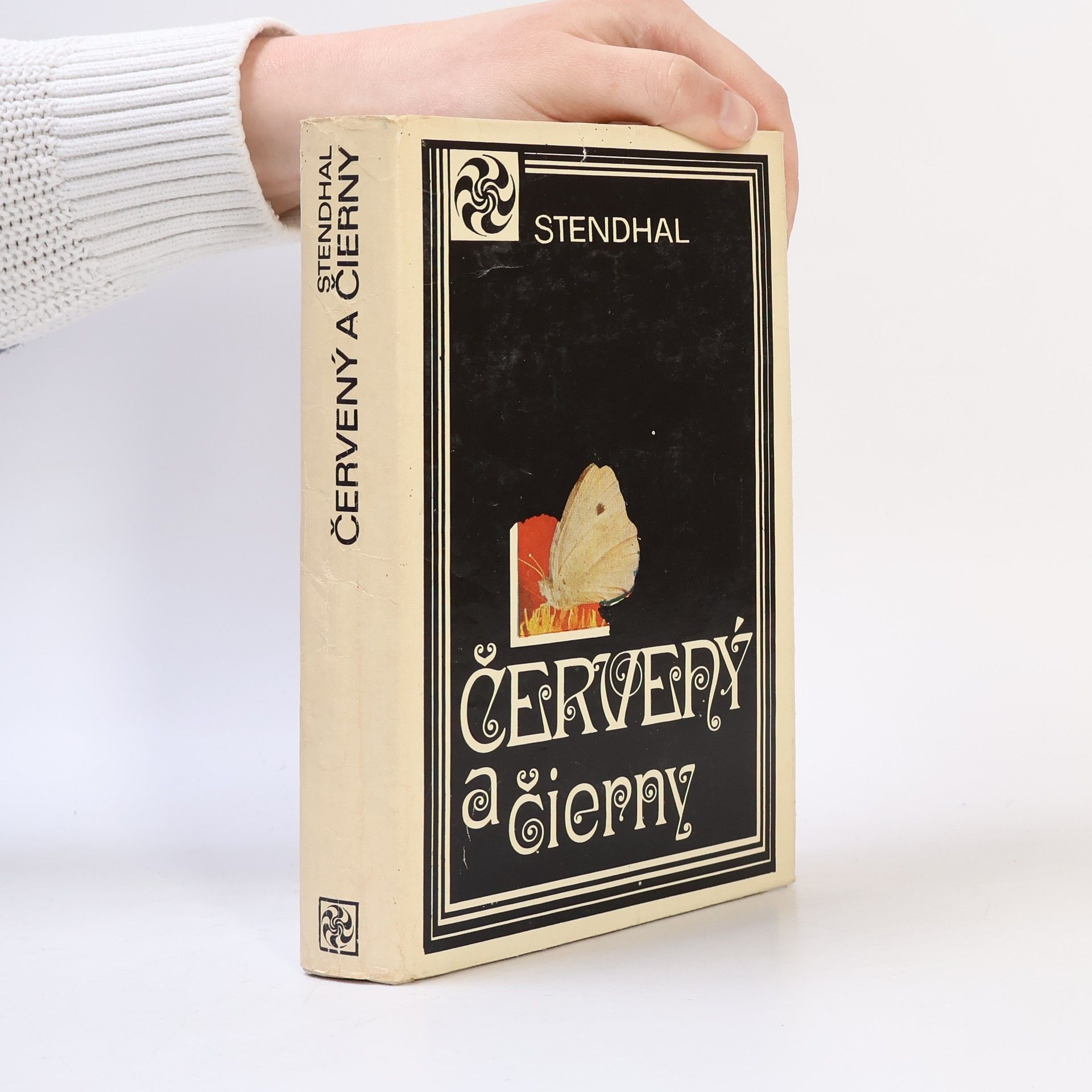 Stendhal Červený a čierny