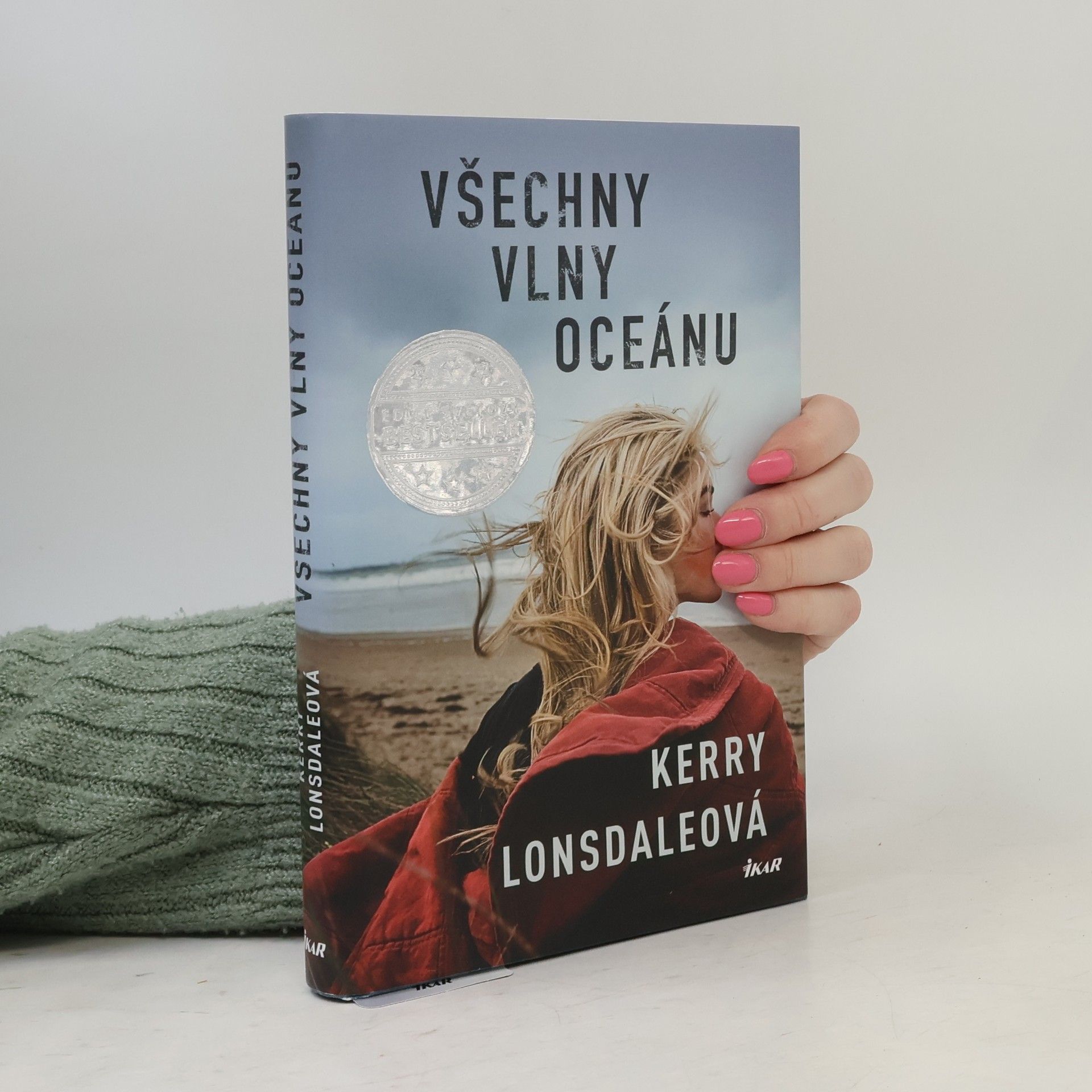 Všechny vlny oceánu