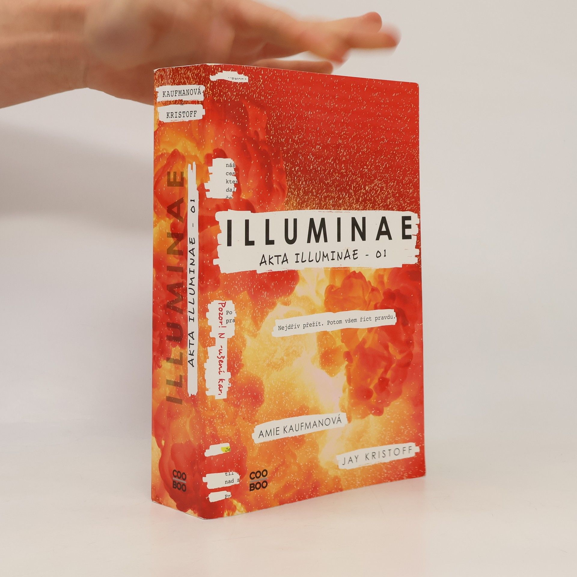 Amie Kaufman Illuminae