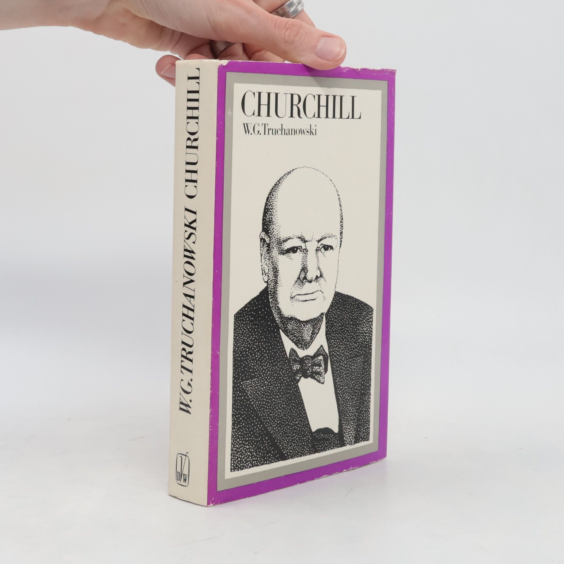 W. G. Truchanowski  Churchill