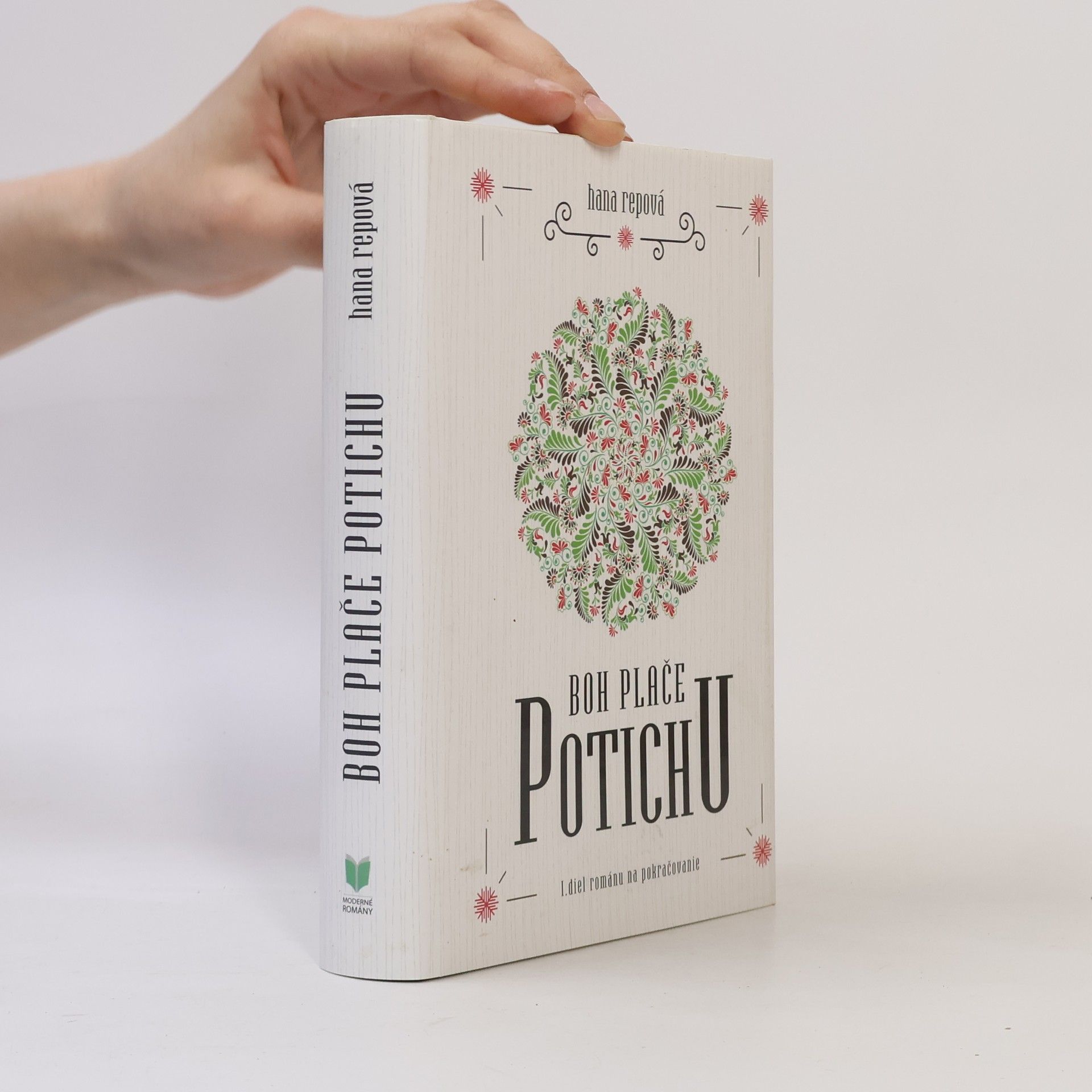 Hana Repova Boh pláče potichu