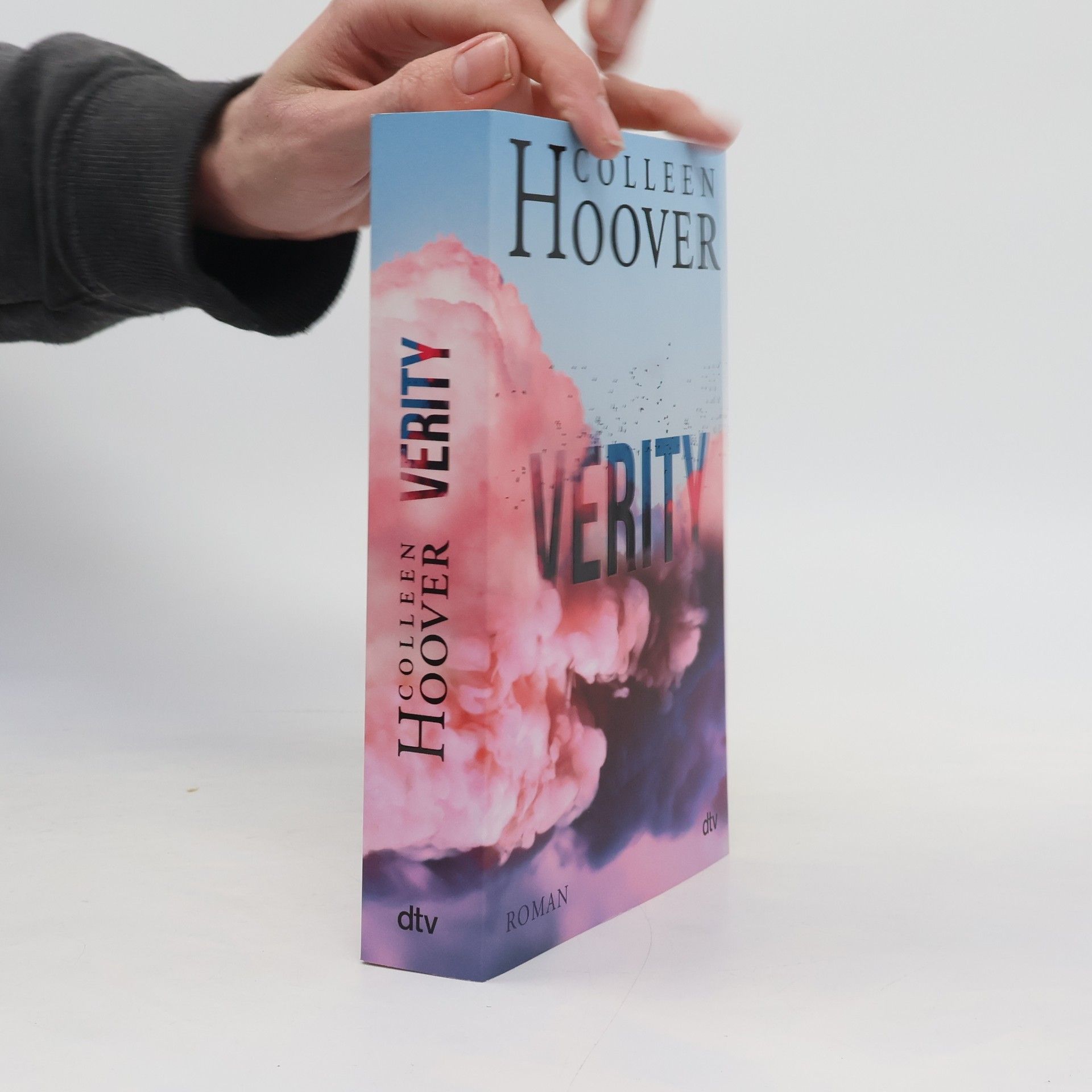 Colleen Hoover Verity