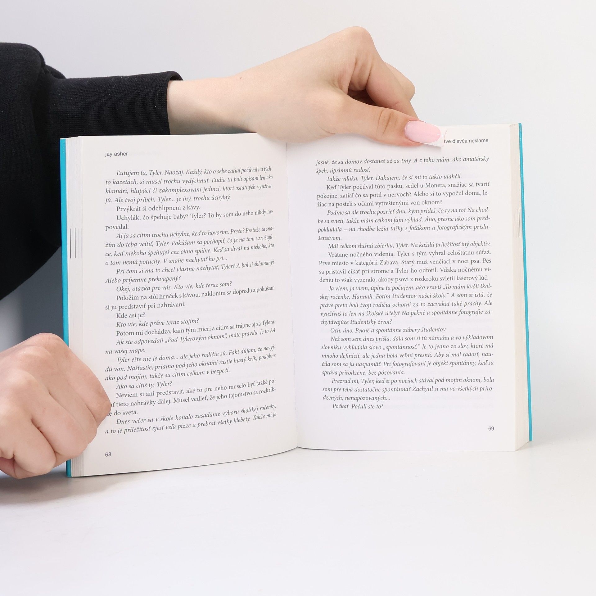 Jay Asher Mŕtve dievča neklame