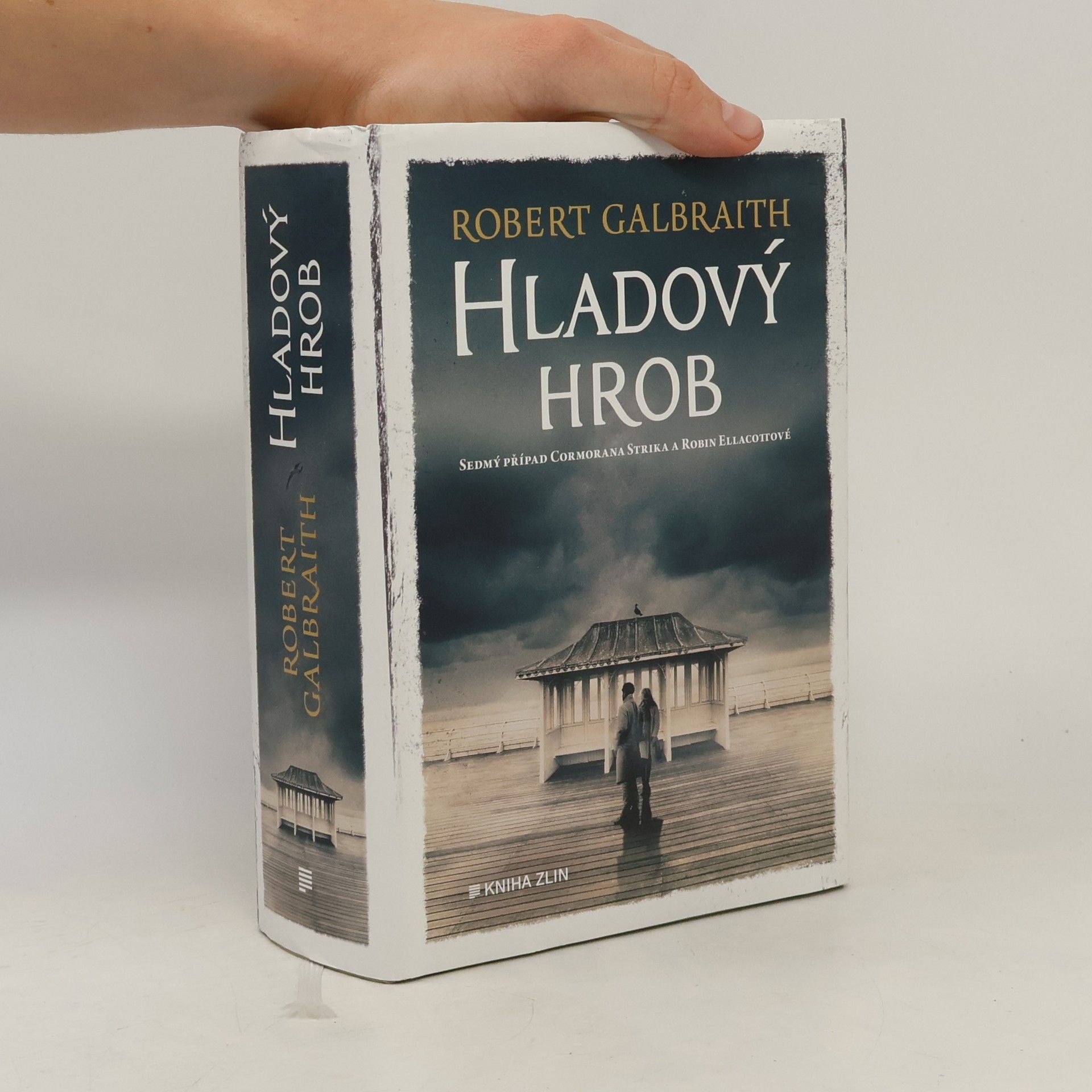 Robert Galbraith Hladový hrob