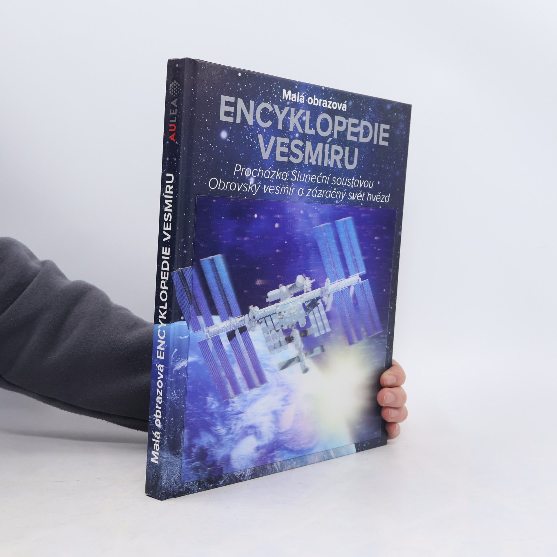 Zdeněk Urban Malá obrazová encyklopedie vesmíru