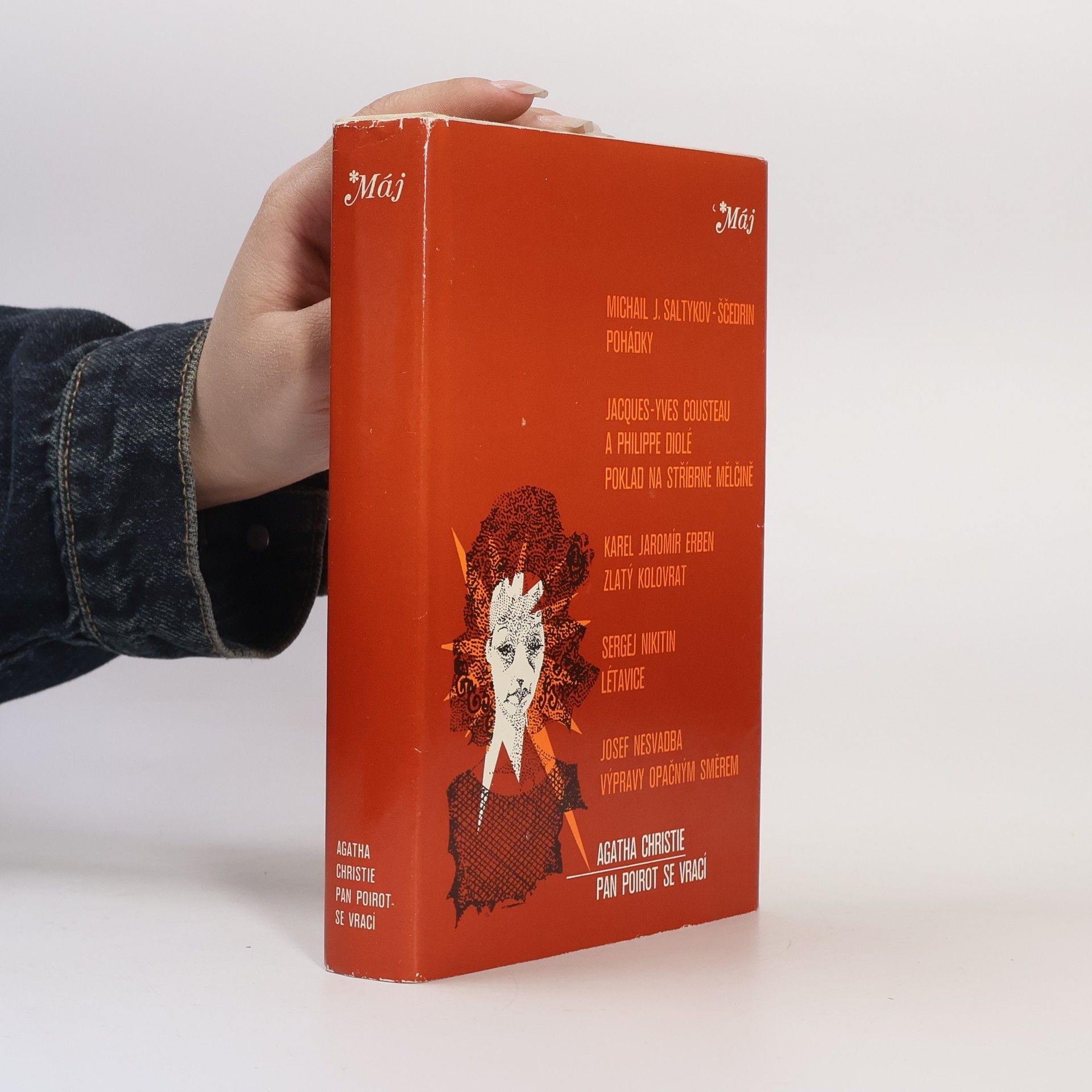 Agatha Christie Pan Poirot se vrací