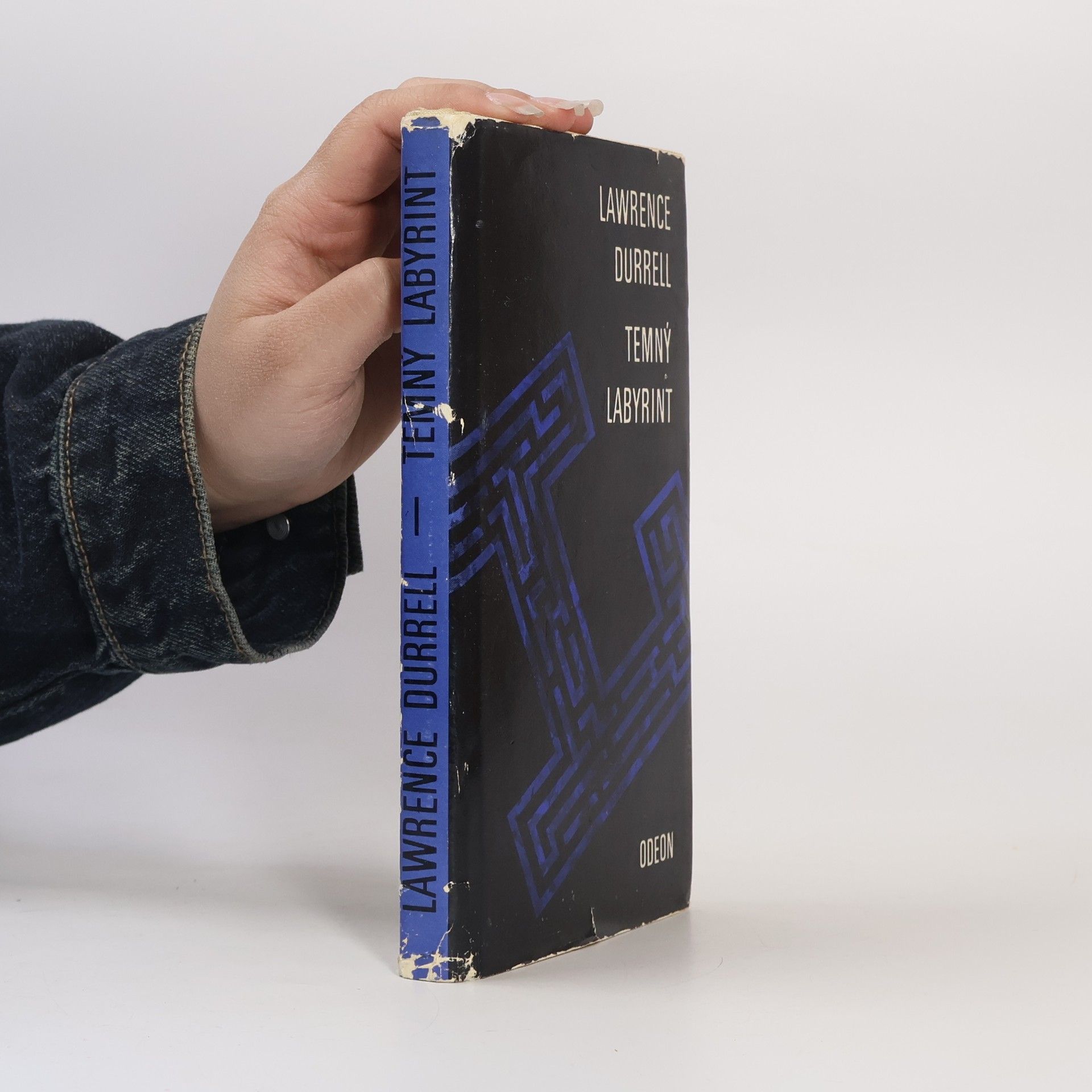 Lawrence Durrell Temný labyrint