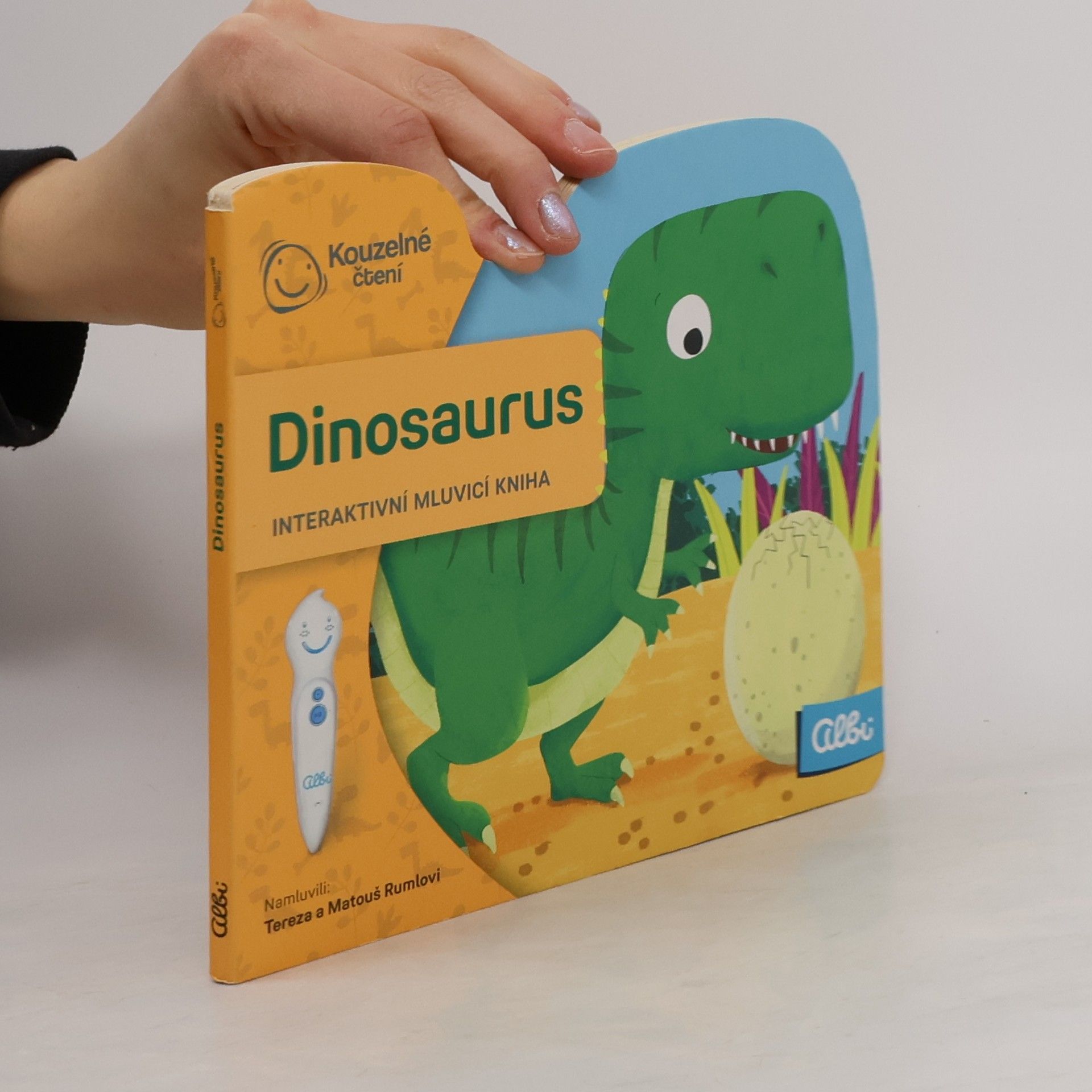 Lucie Krystlíková Dinosaurus