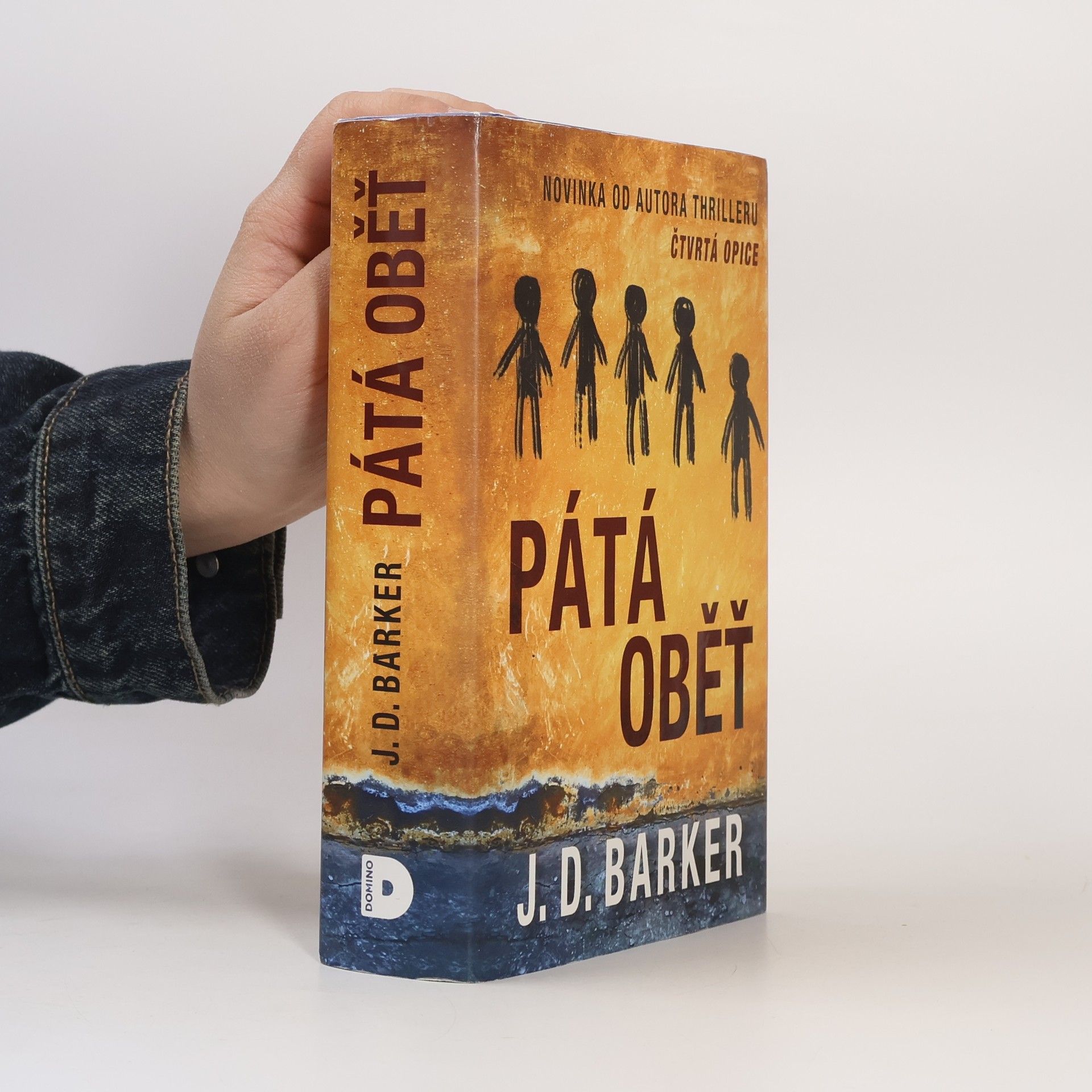 J. D. Barker Pátá oběť