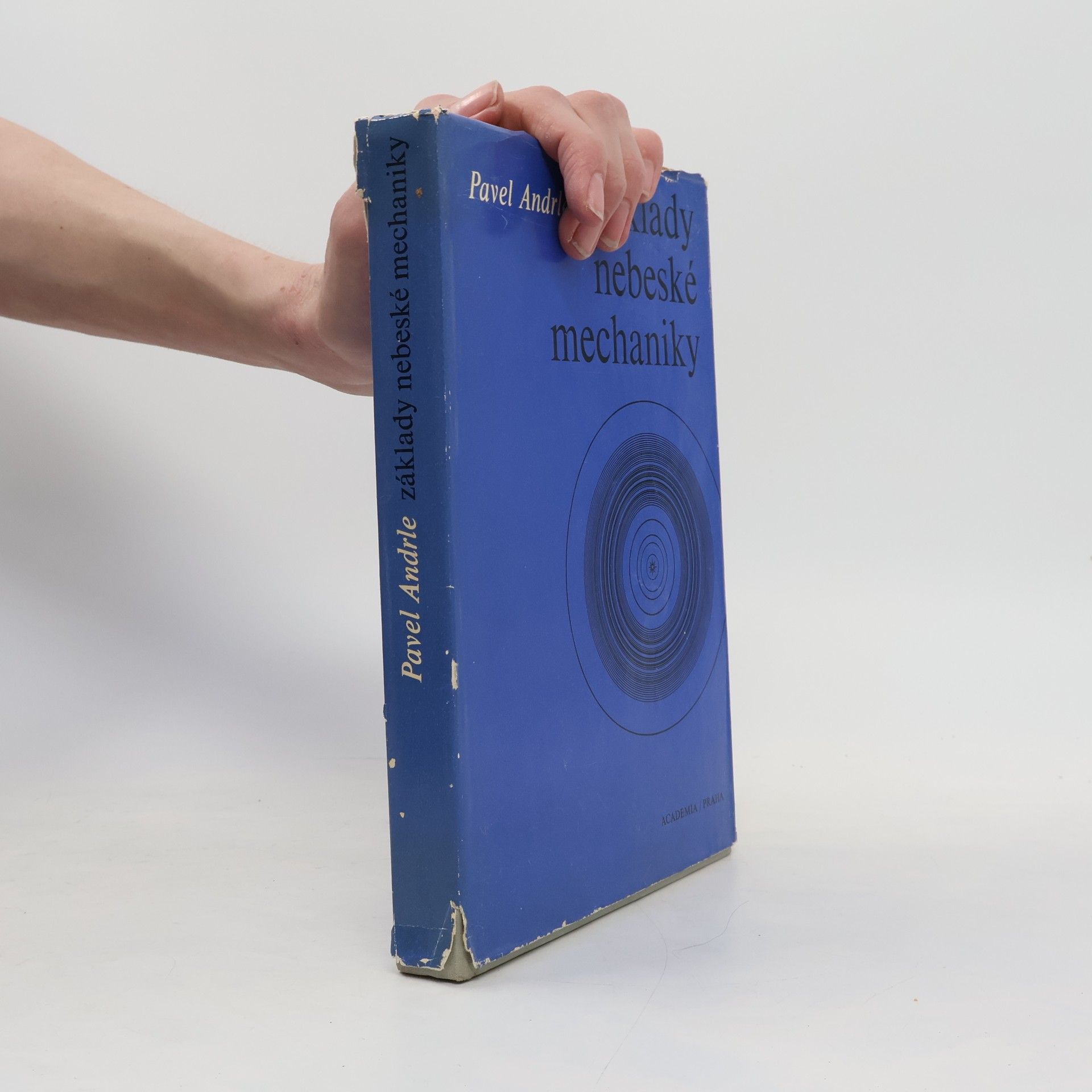 Pavel Andrle Základy nebeské mechaniky