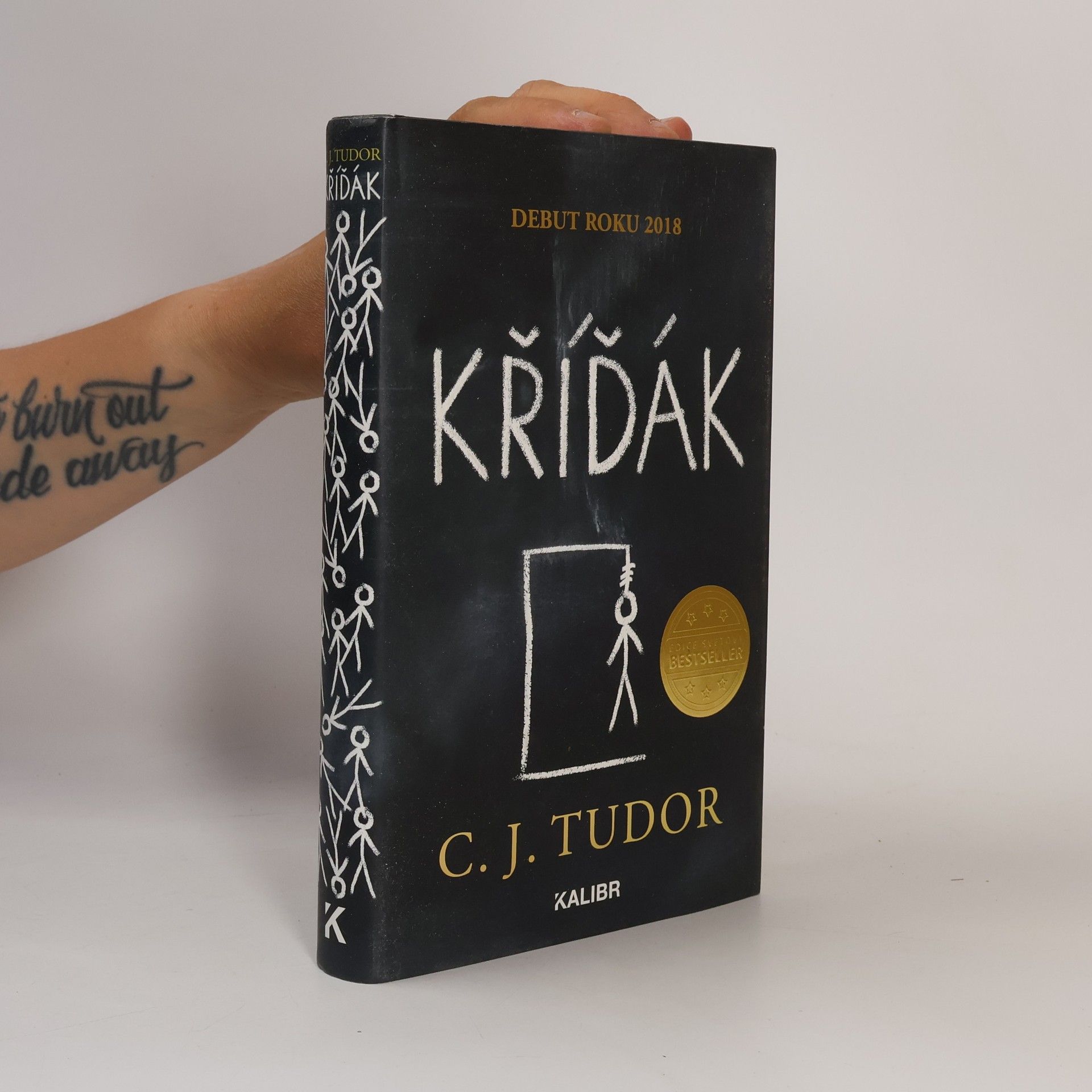 C. J. Tudor Kříďák