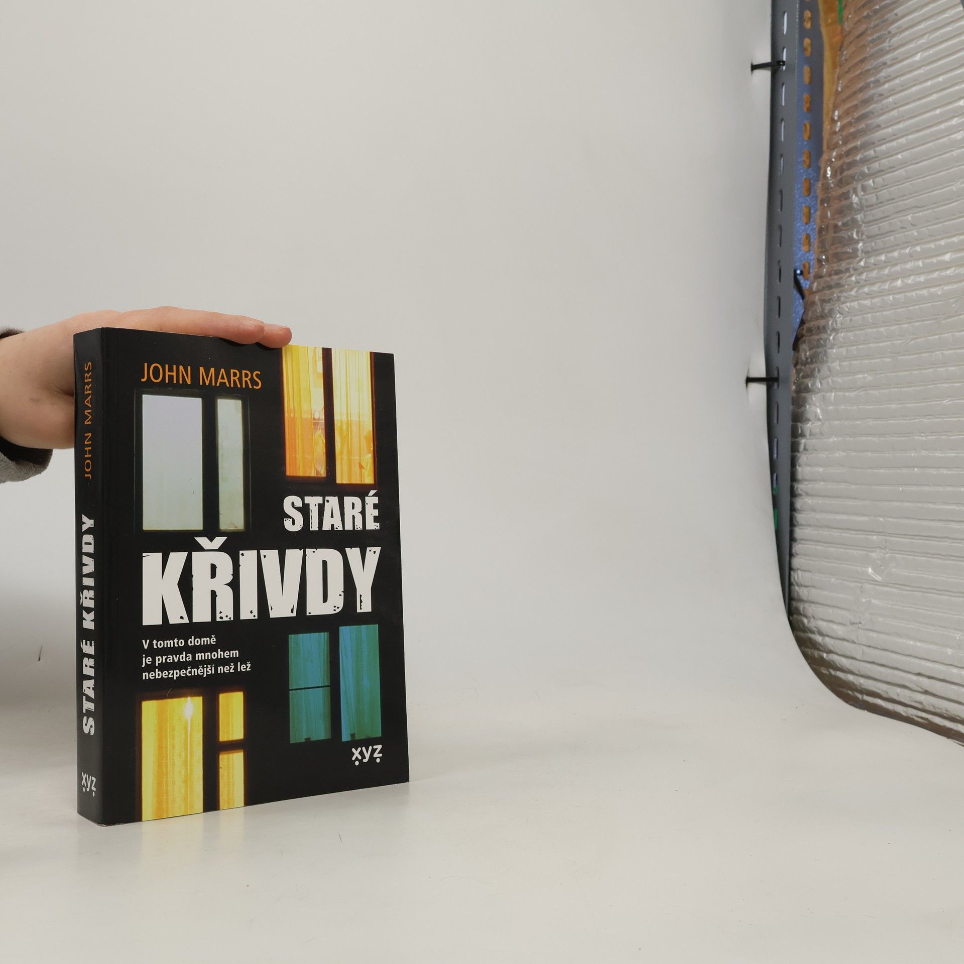 Staré křivdy : v tomto domě je pravda mnohem nebezpečnější než lež