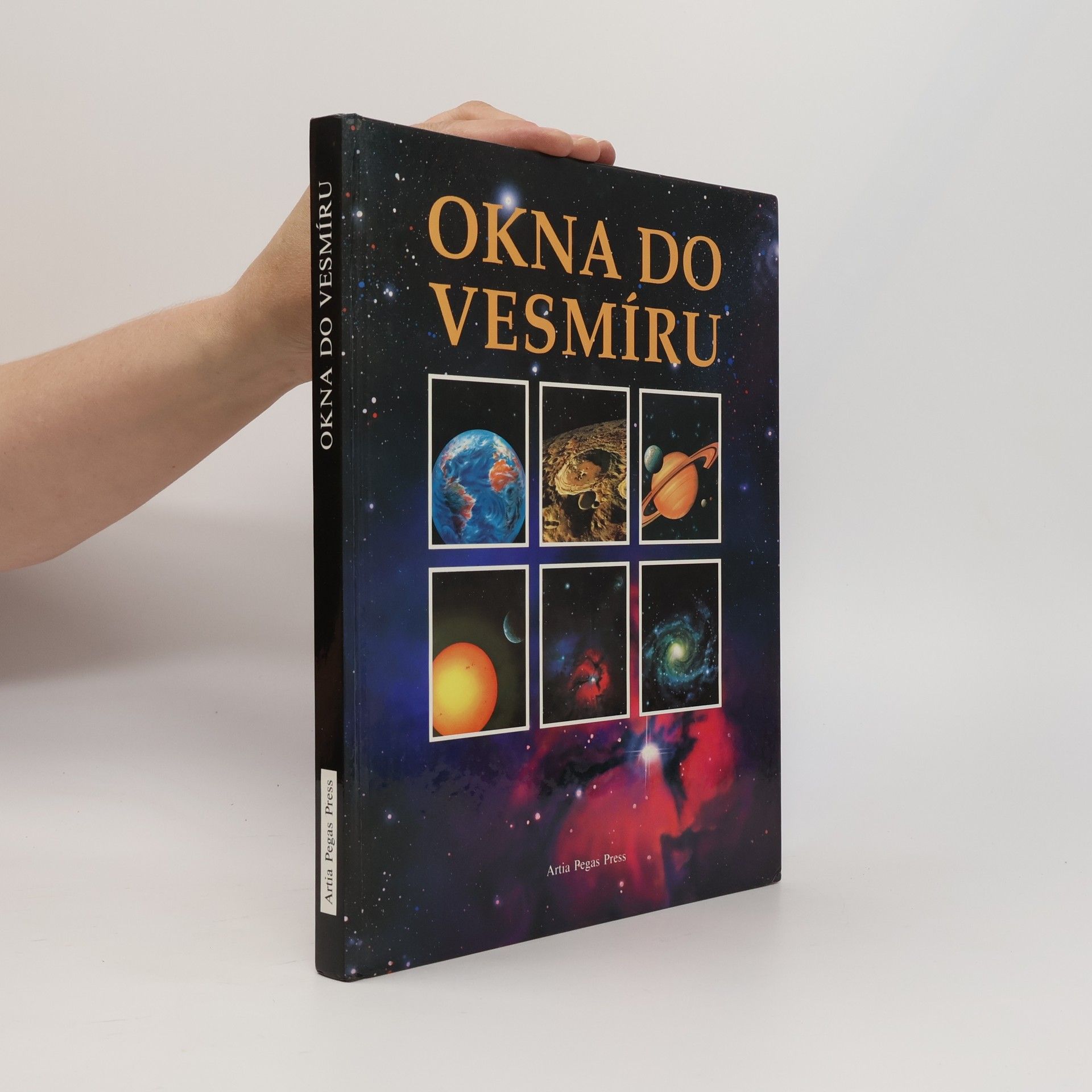 Auteurscollectief Okna do vesmíru