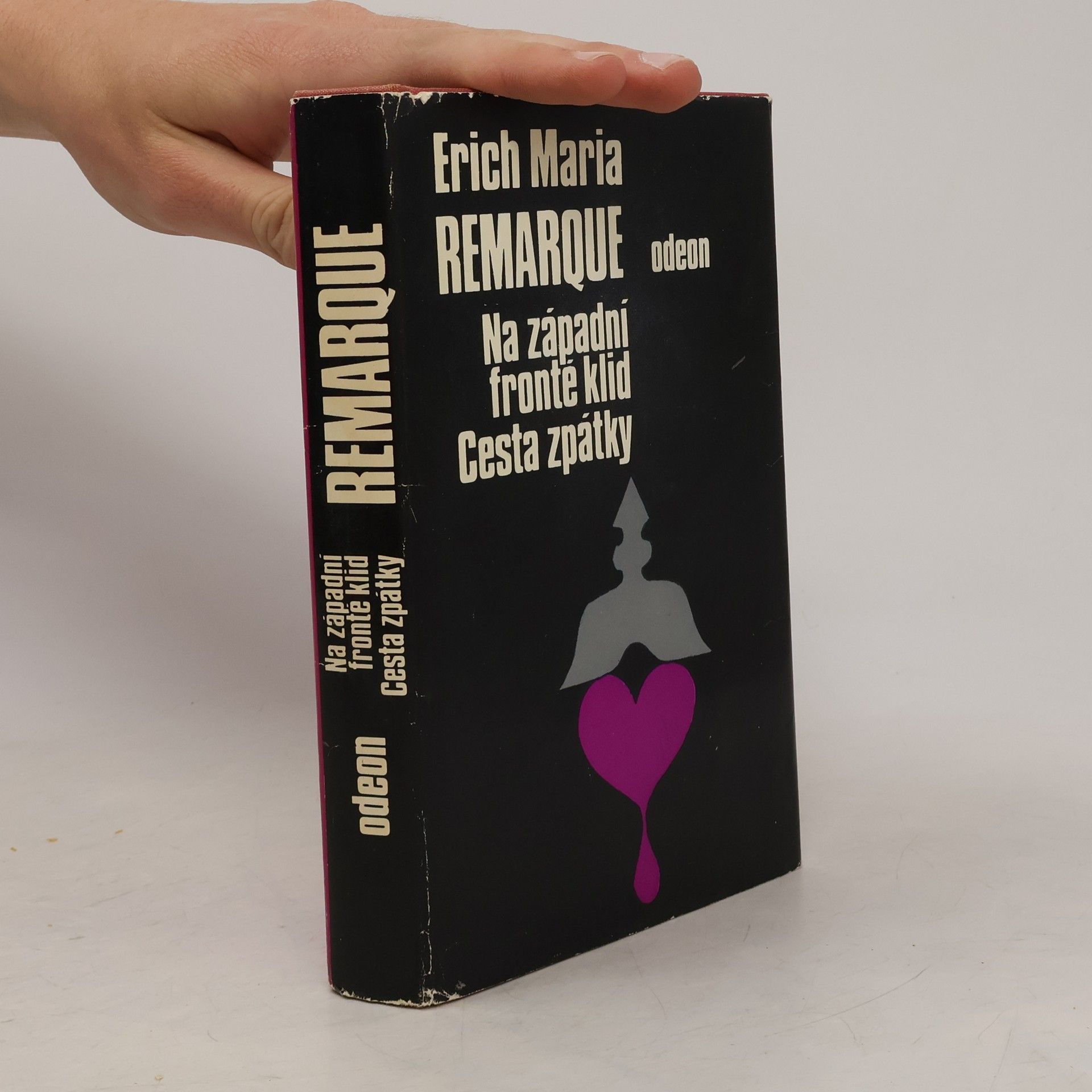 Erich Maria Remarque Na západní frontě klid. Cesta zpátky
