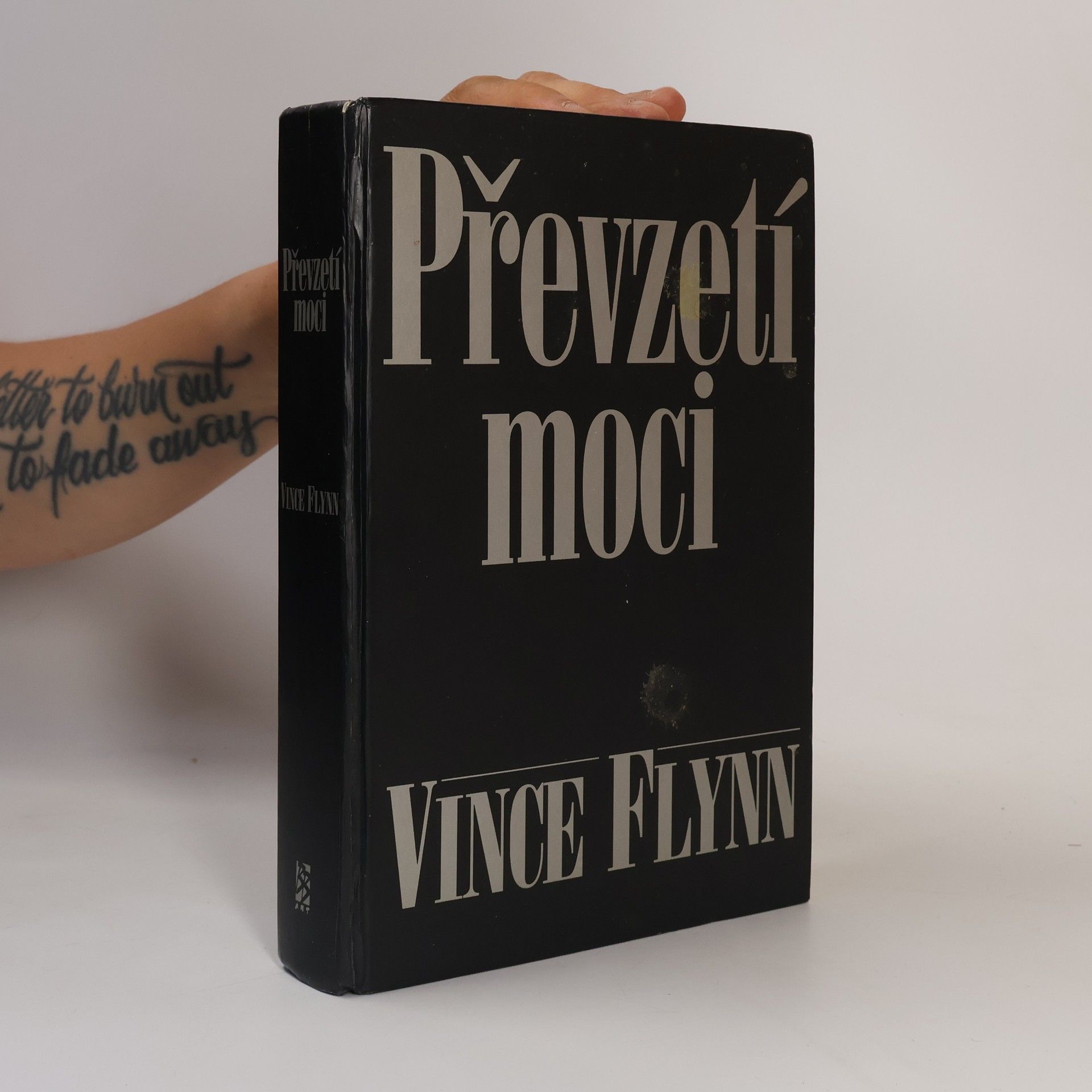Vince Flynn Převzetí moci