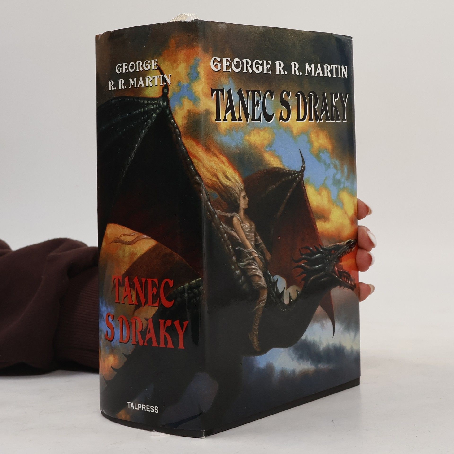 George R. R. Martin Tanec s draky