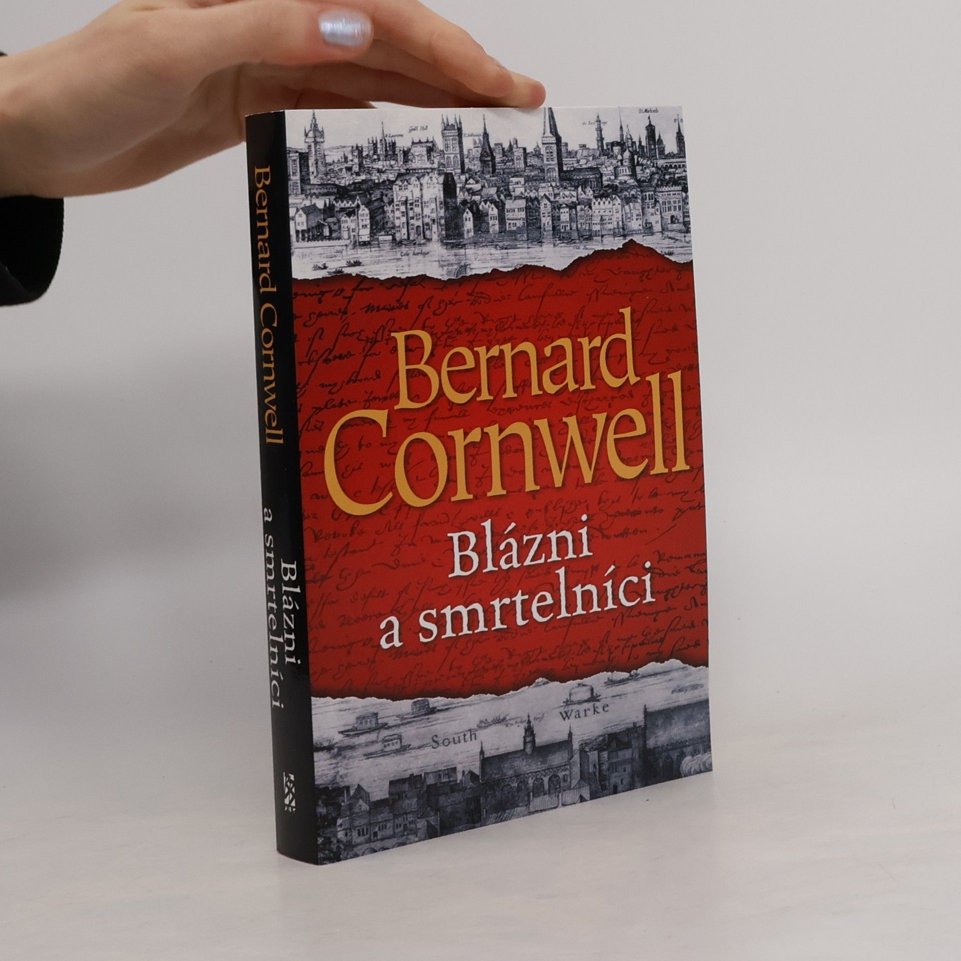 Blázni a smrtelníci