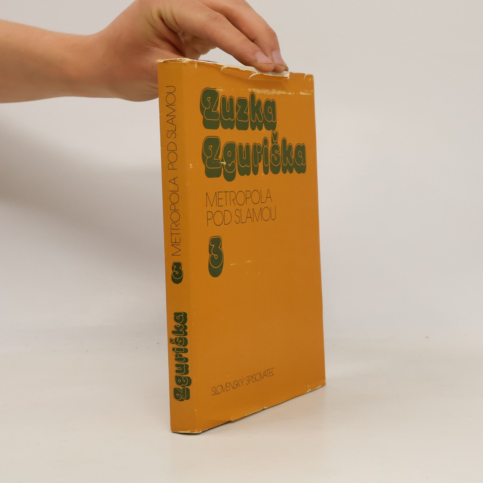 Zuzka Zguriška Metropola pod slamou