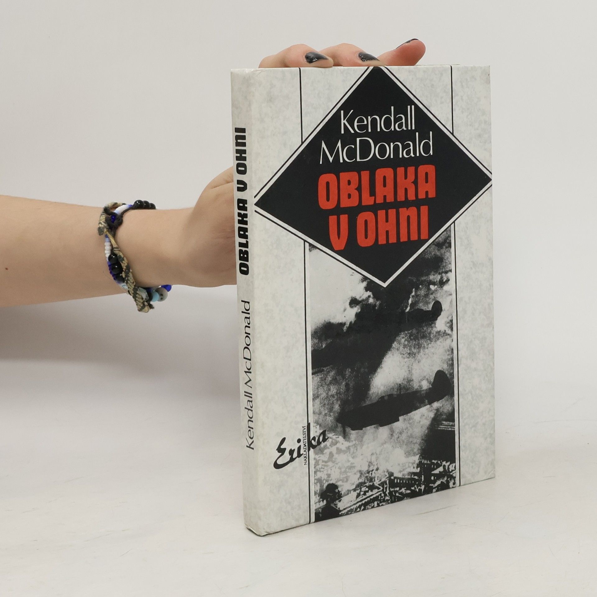 Kendall McDonald Oblaka v ohni