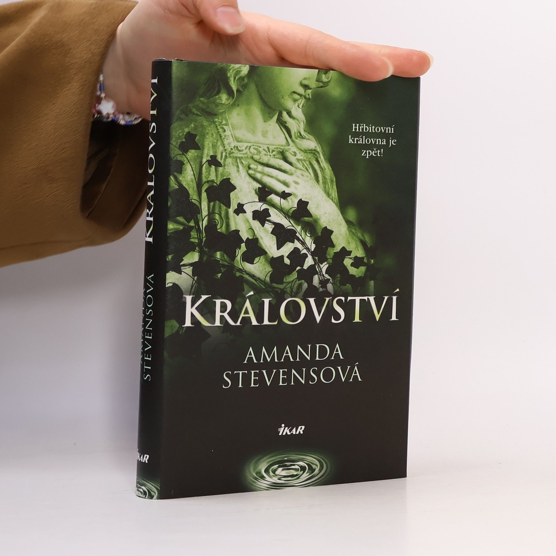 Amanda Stevens Království